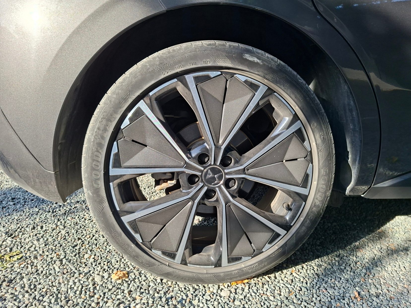 Ds Automobiles Ds 4 38