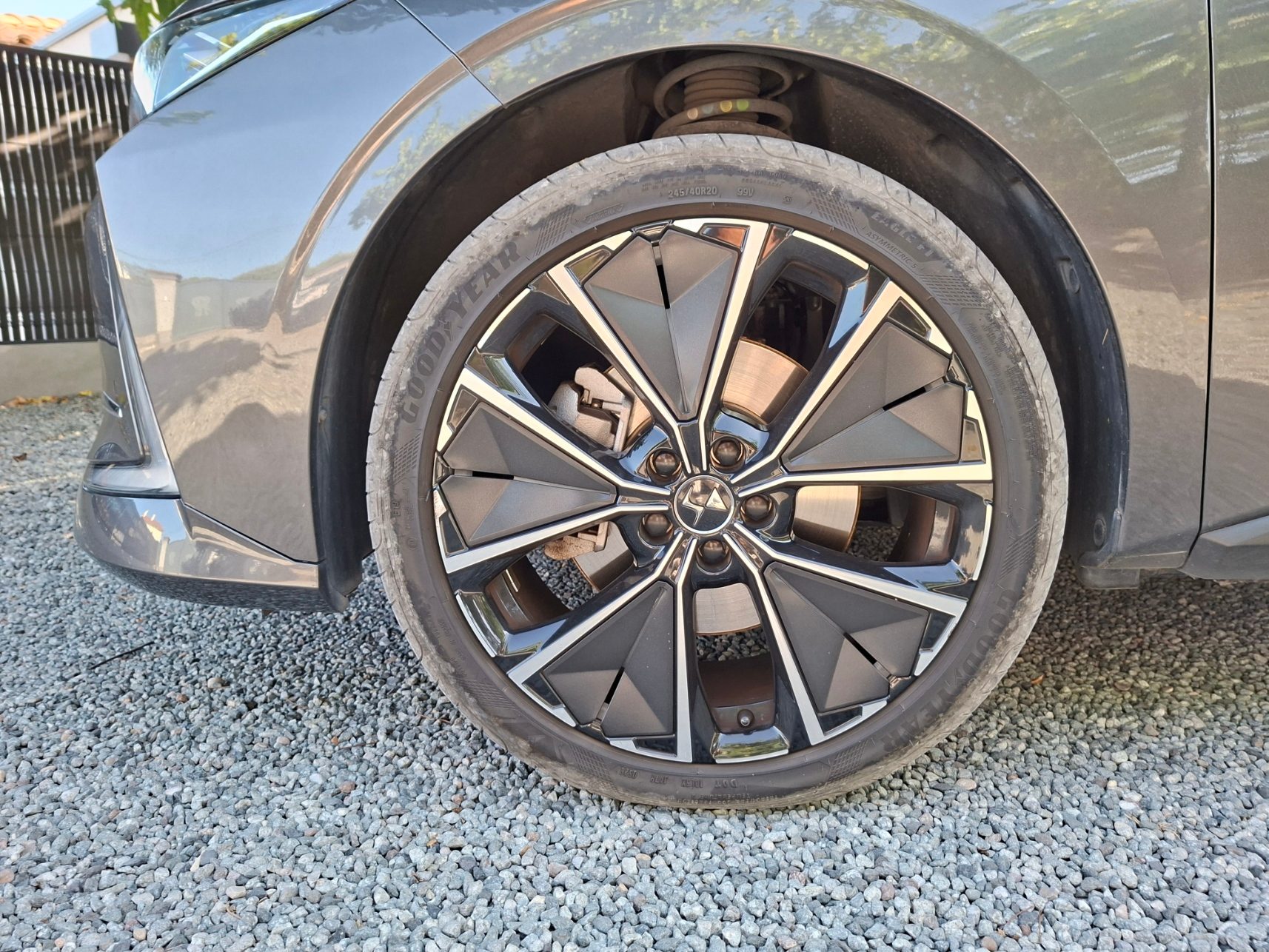 Ds Automobiles Ds 4 37