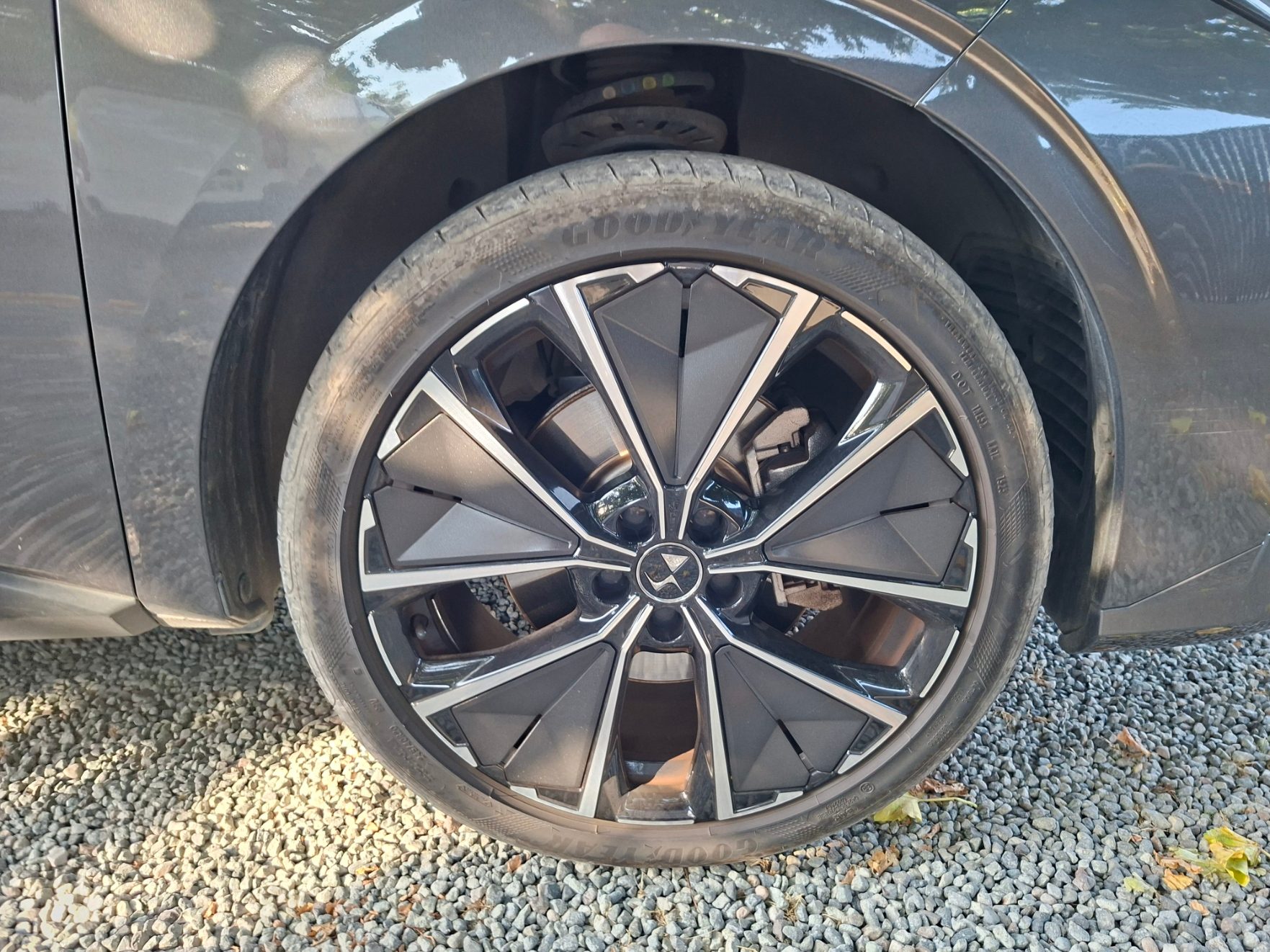 Ds Automobiles Ds 4 40