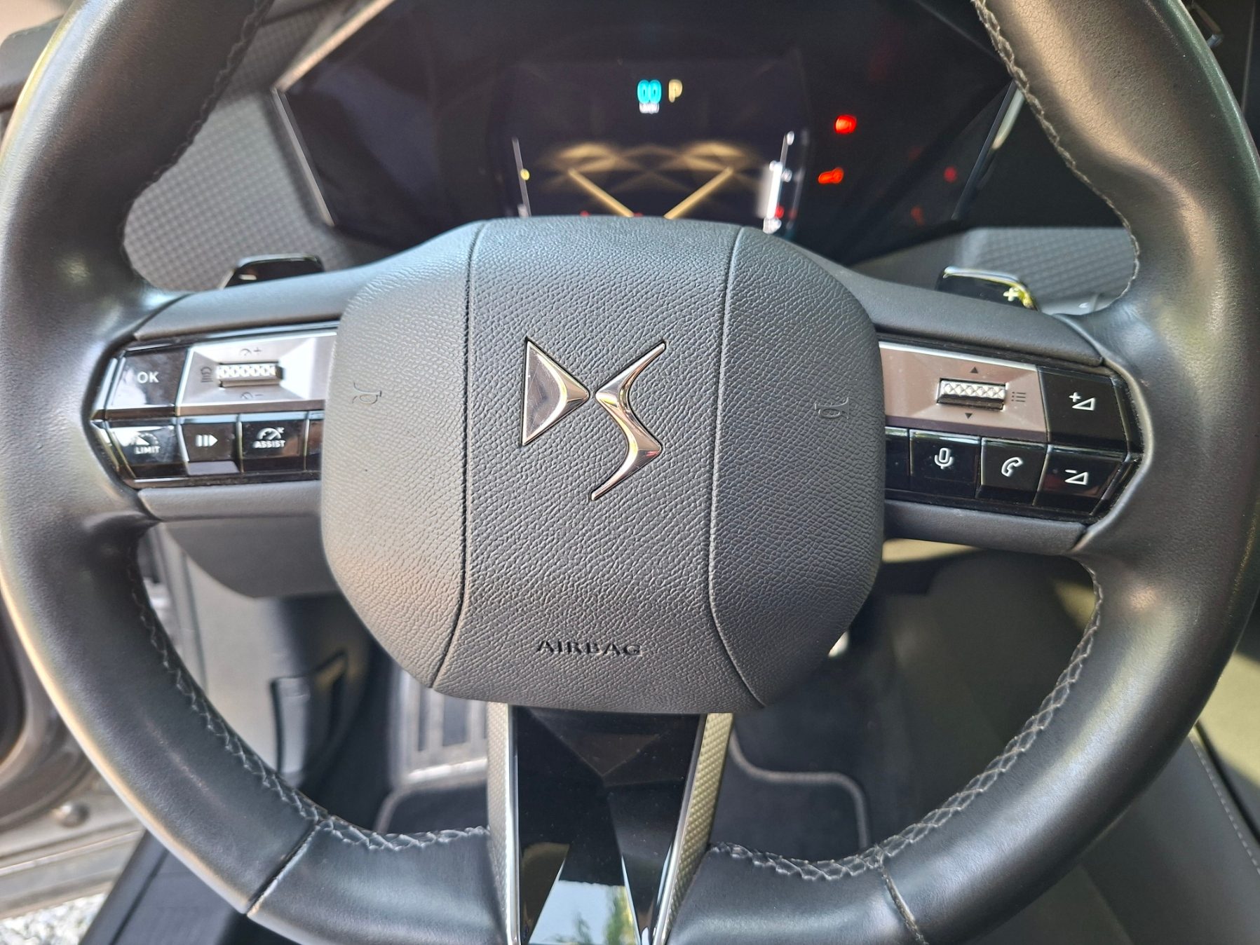 Ds Automobiles Ds 4 16