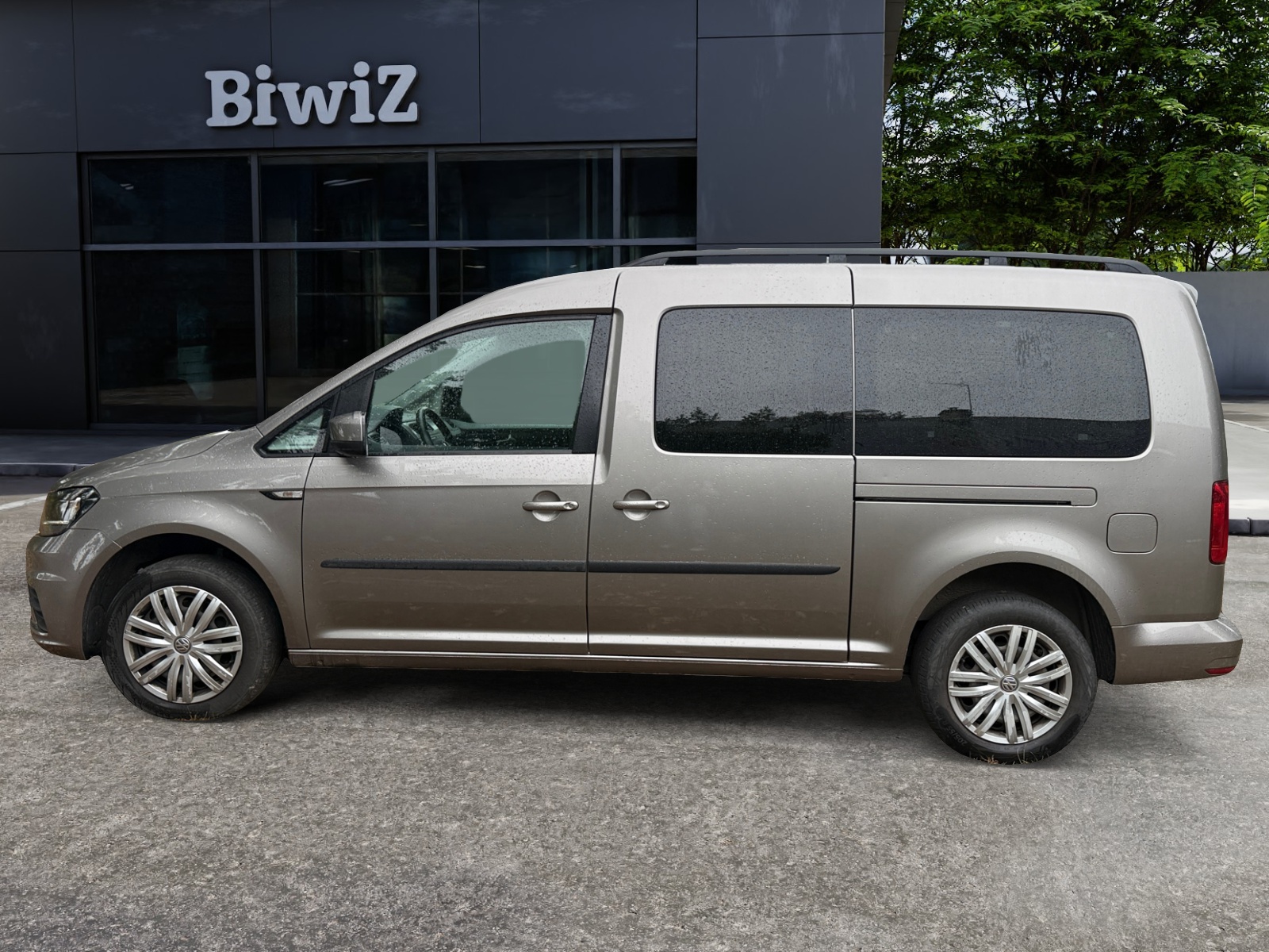 Volkswagen Caddy 1