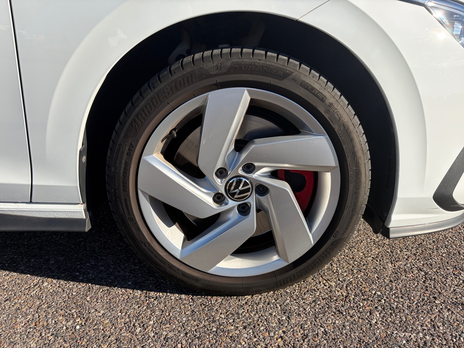 Volkswagen Golf 32