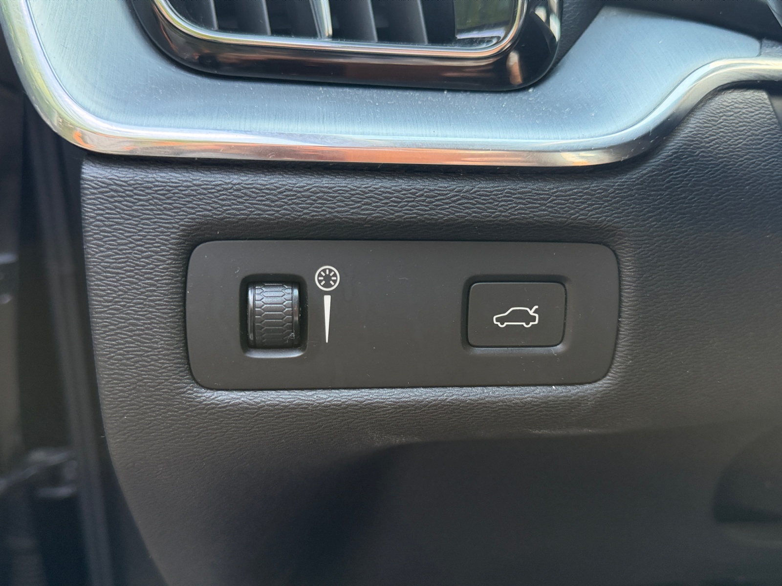 Volvo Xc60 18
