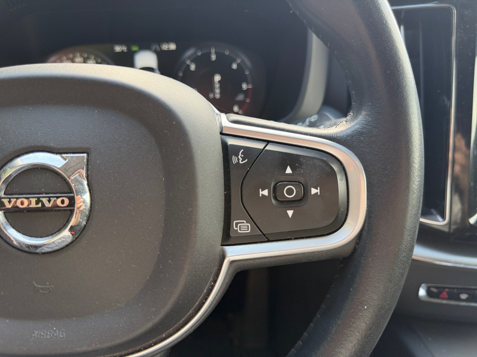 Volvo Xc60 21