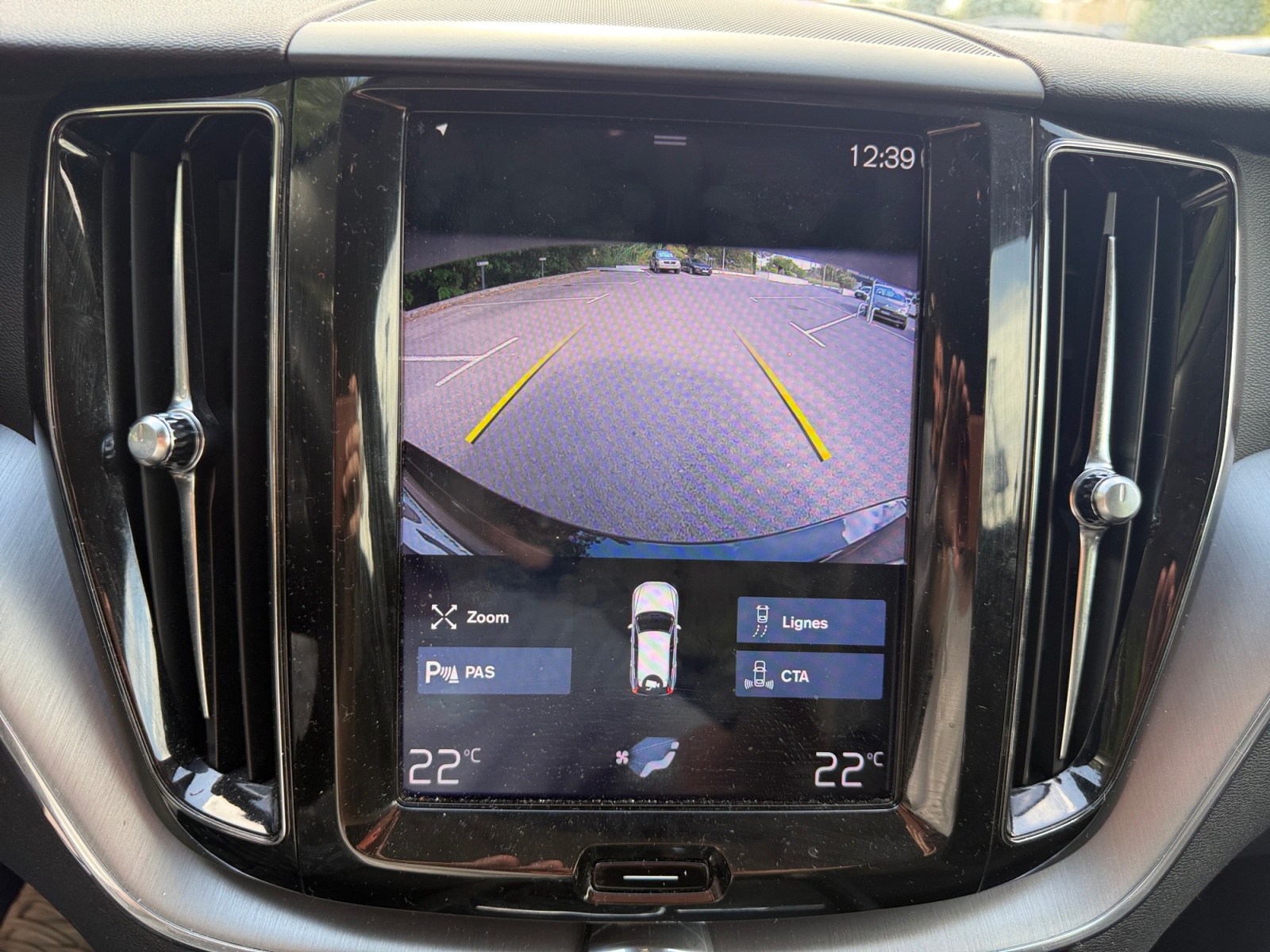 Volvo Xc60 25