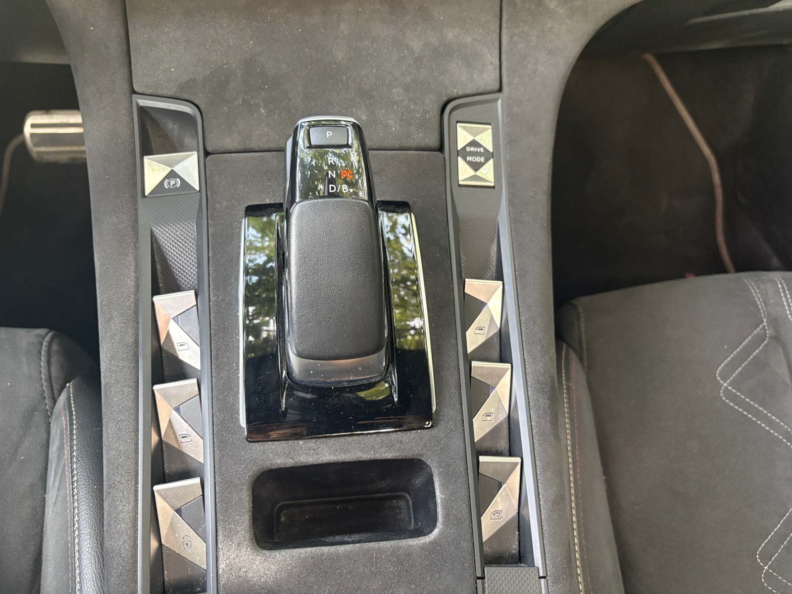 Ds Automobiles Ds 7 22