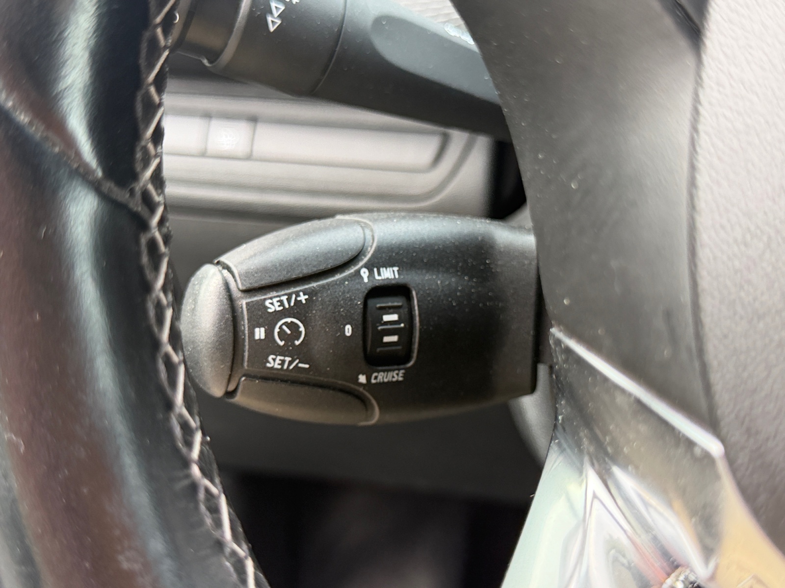 Peugeot 208 21