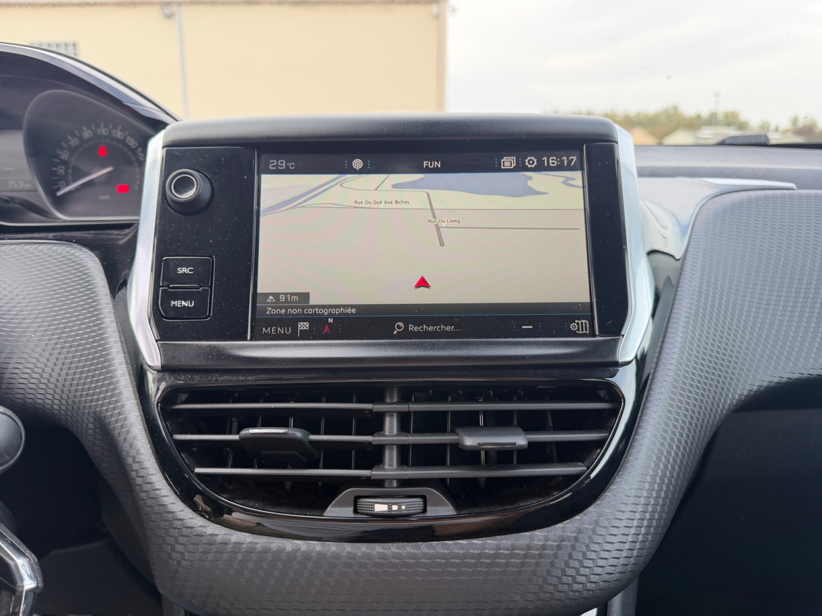 Peugeot 208 22
