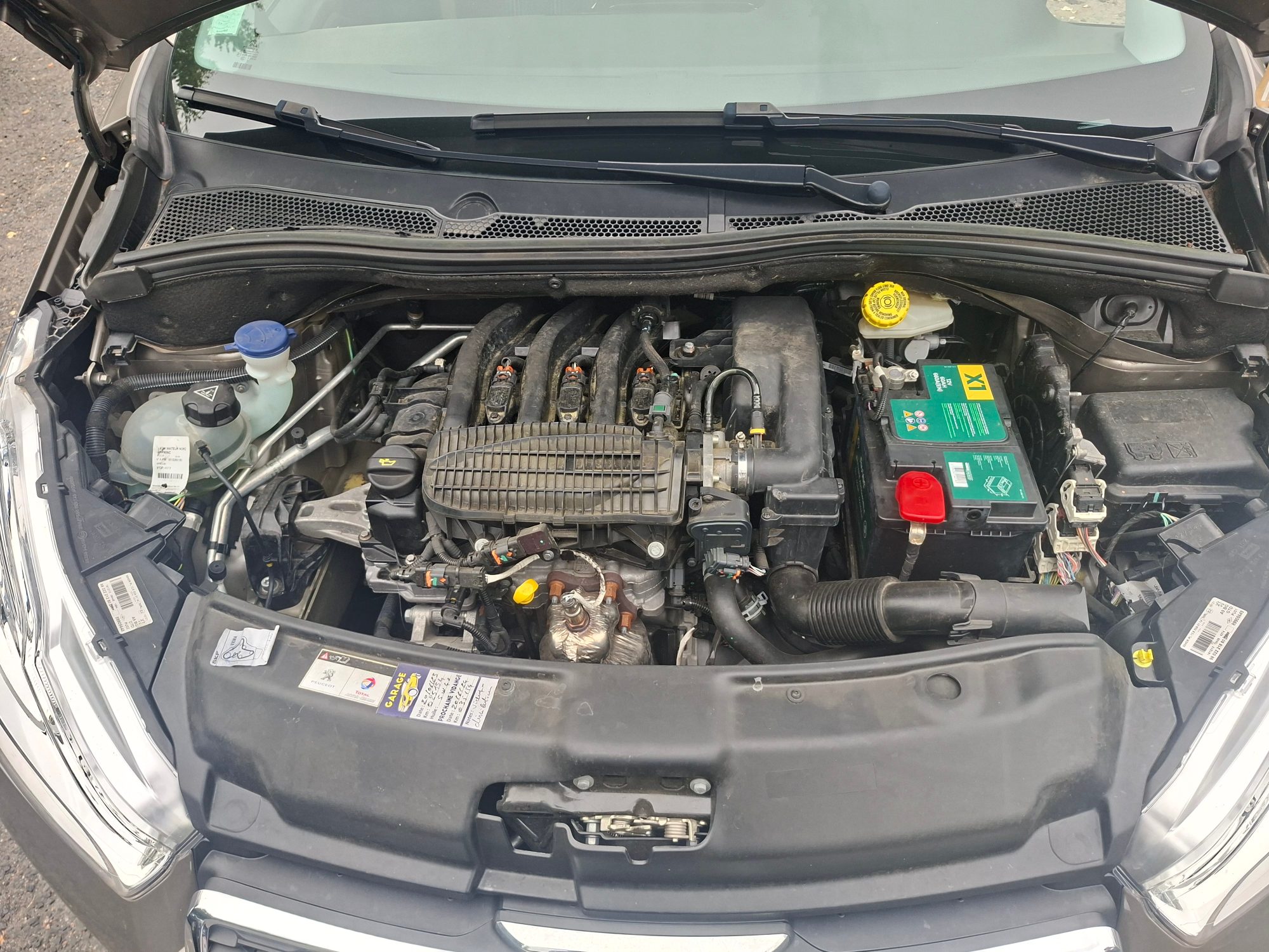 Peugeot 208 42