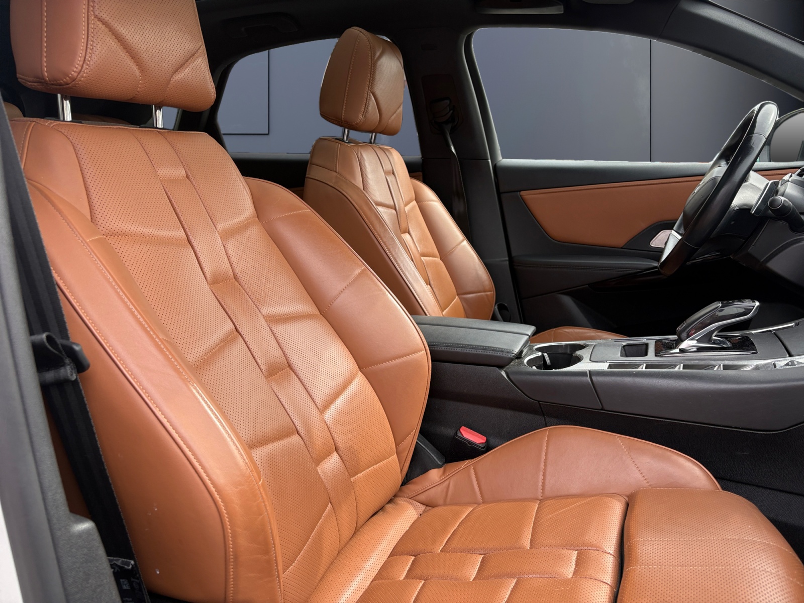 Ds Automobiles Ds 7 12