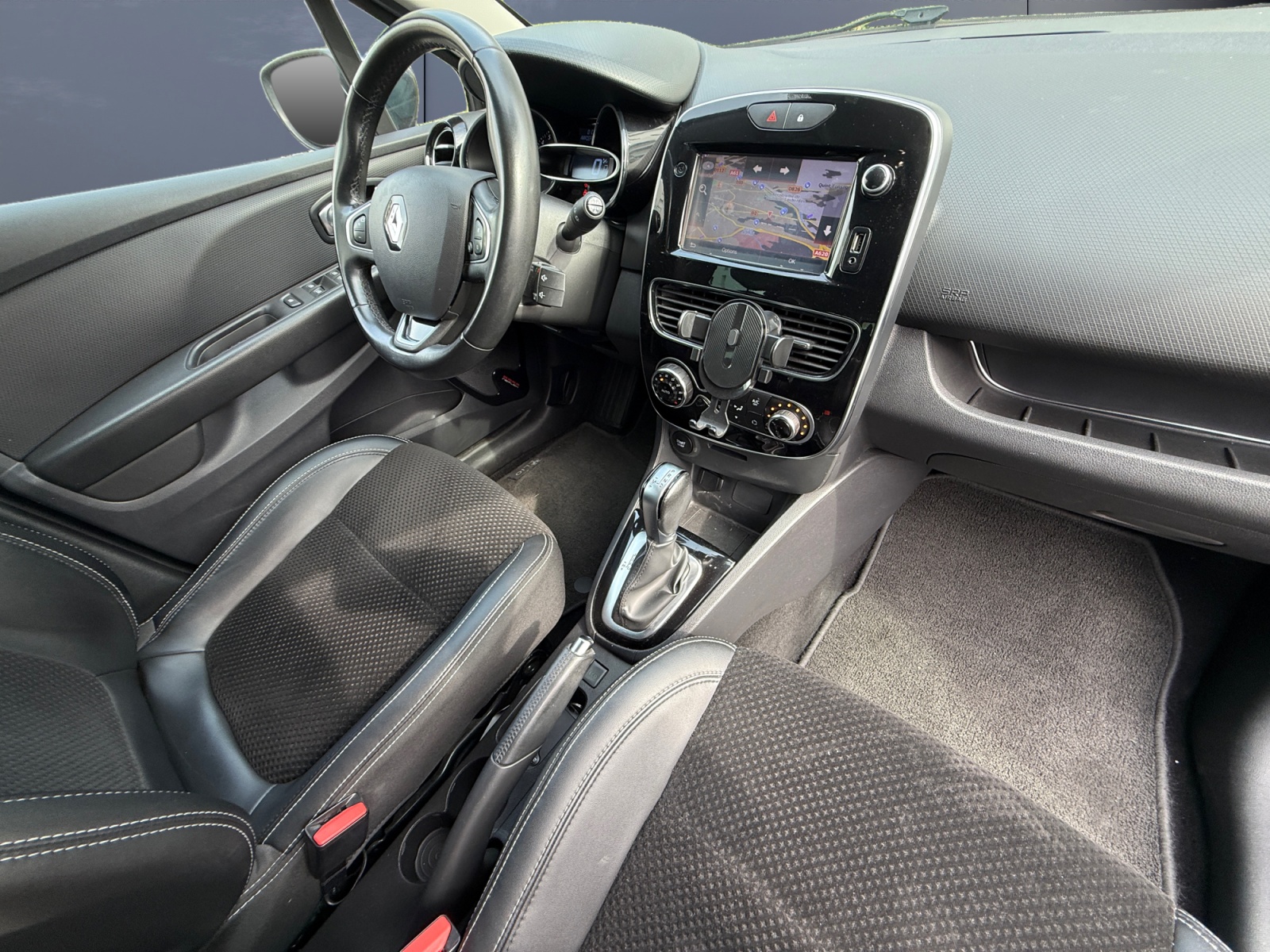 Renault Clio 12