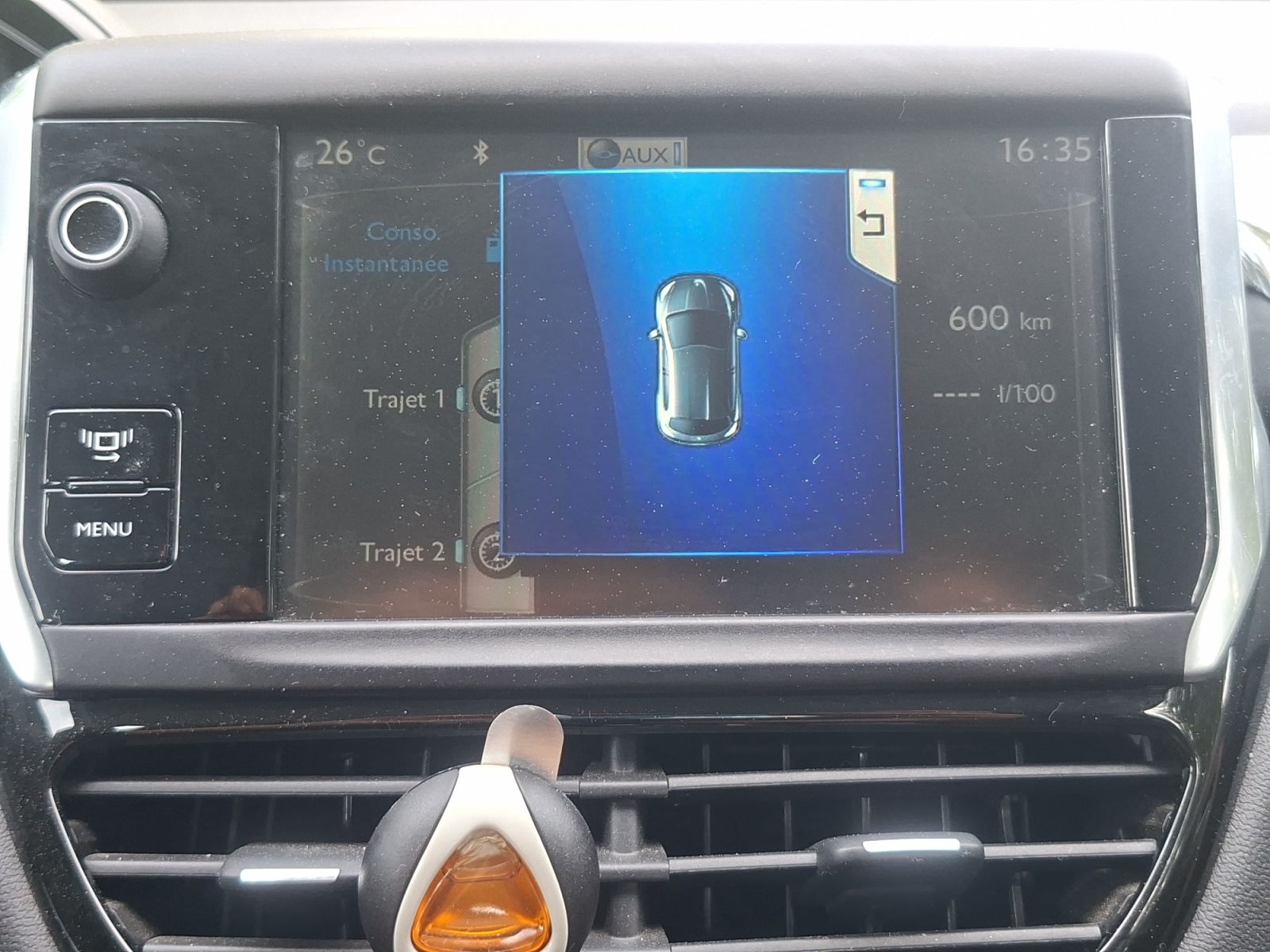 Peugeot 208 27