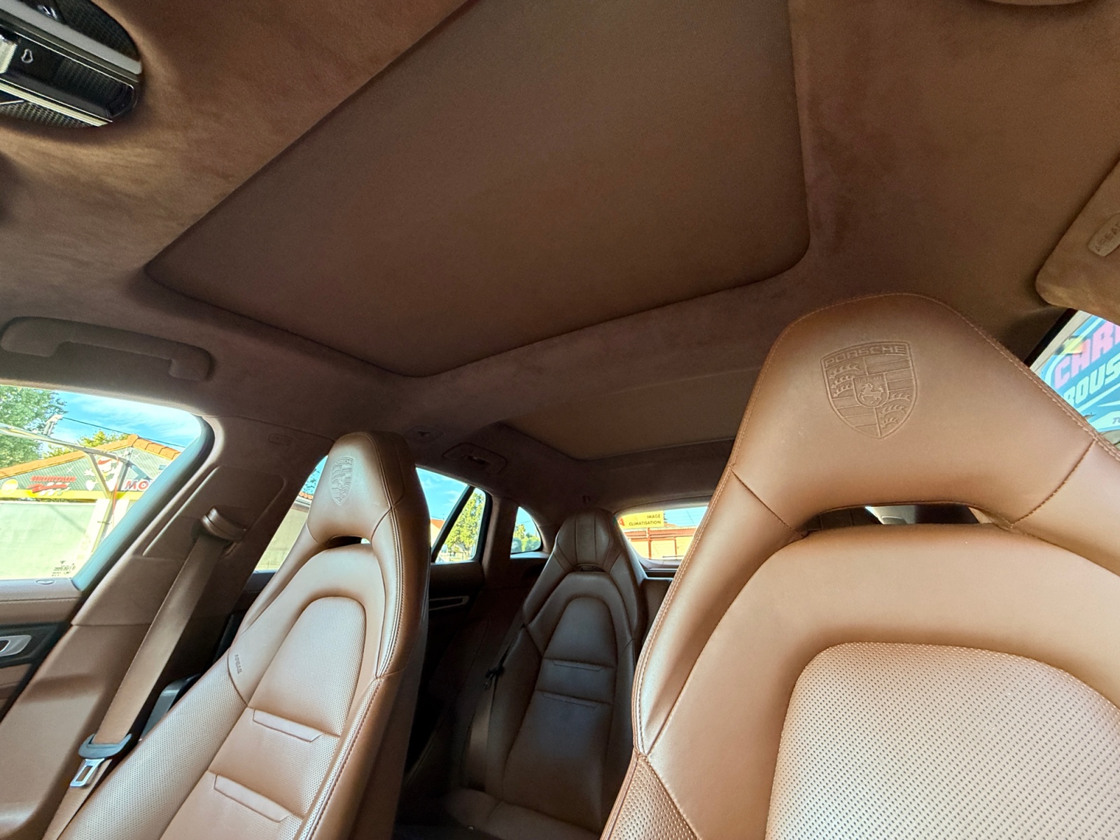 Porsche Panamera 28