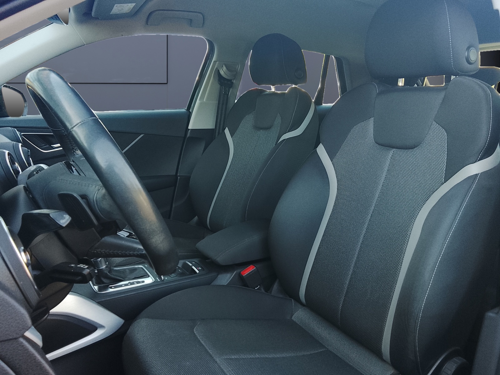 Audi Q2 9