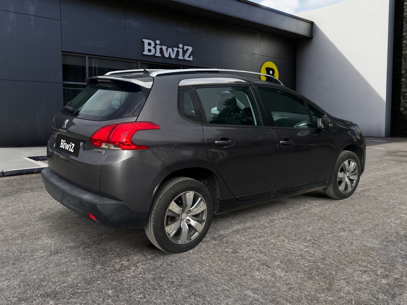 Peugeot 2008 4