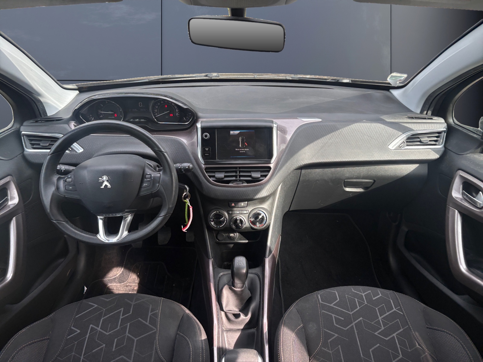 Peugeot 2008 14