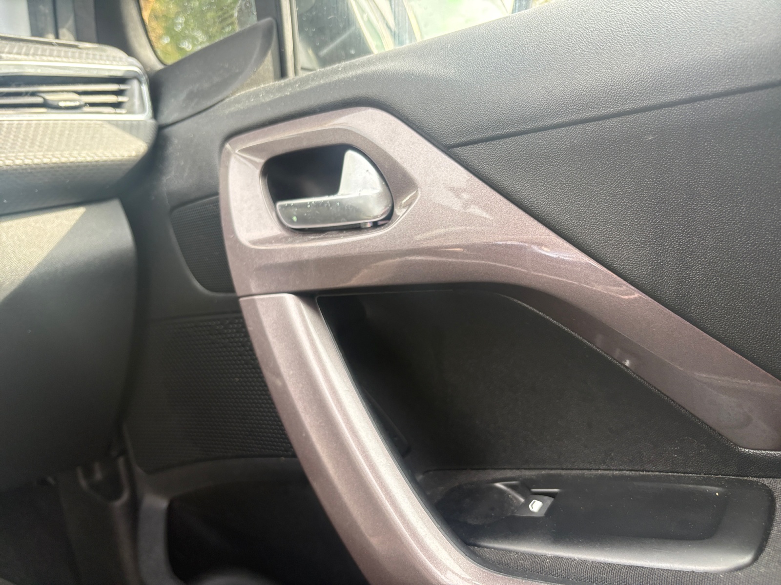 Peugeot 2008 24