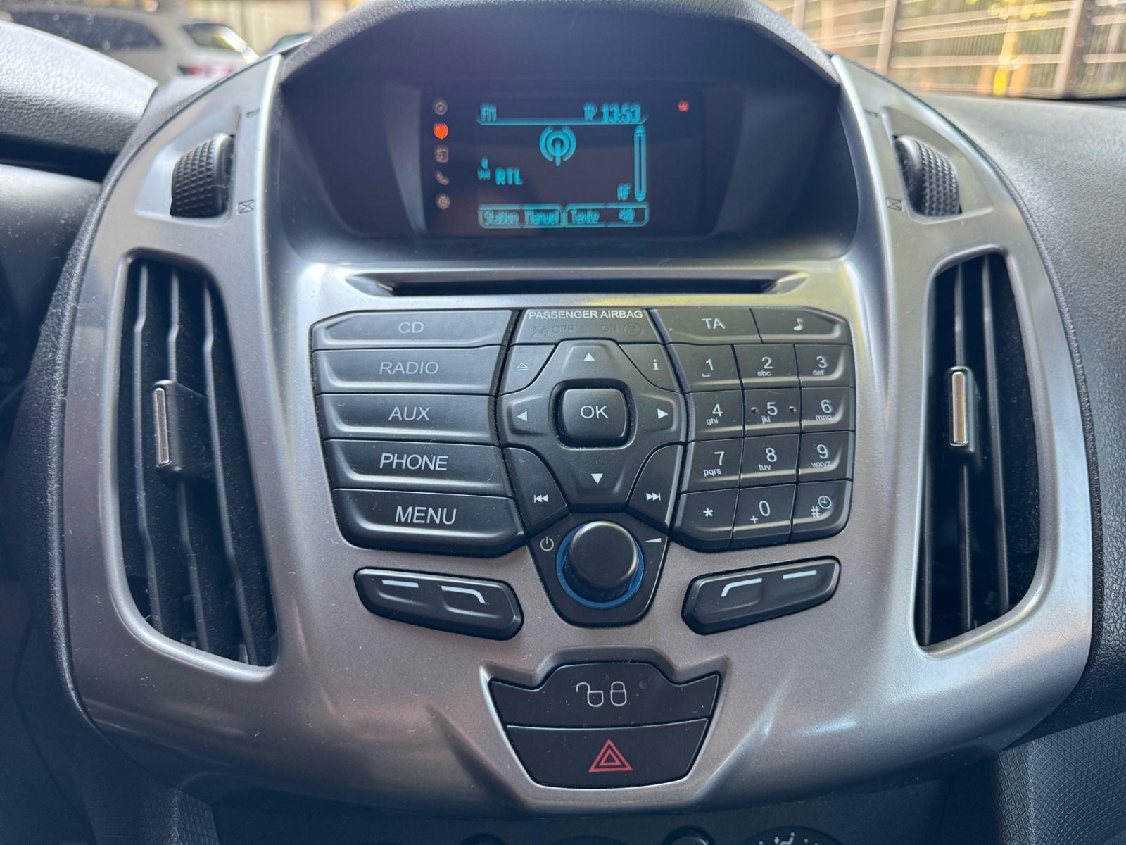Ford Grand Tourneo Connect 23