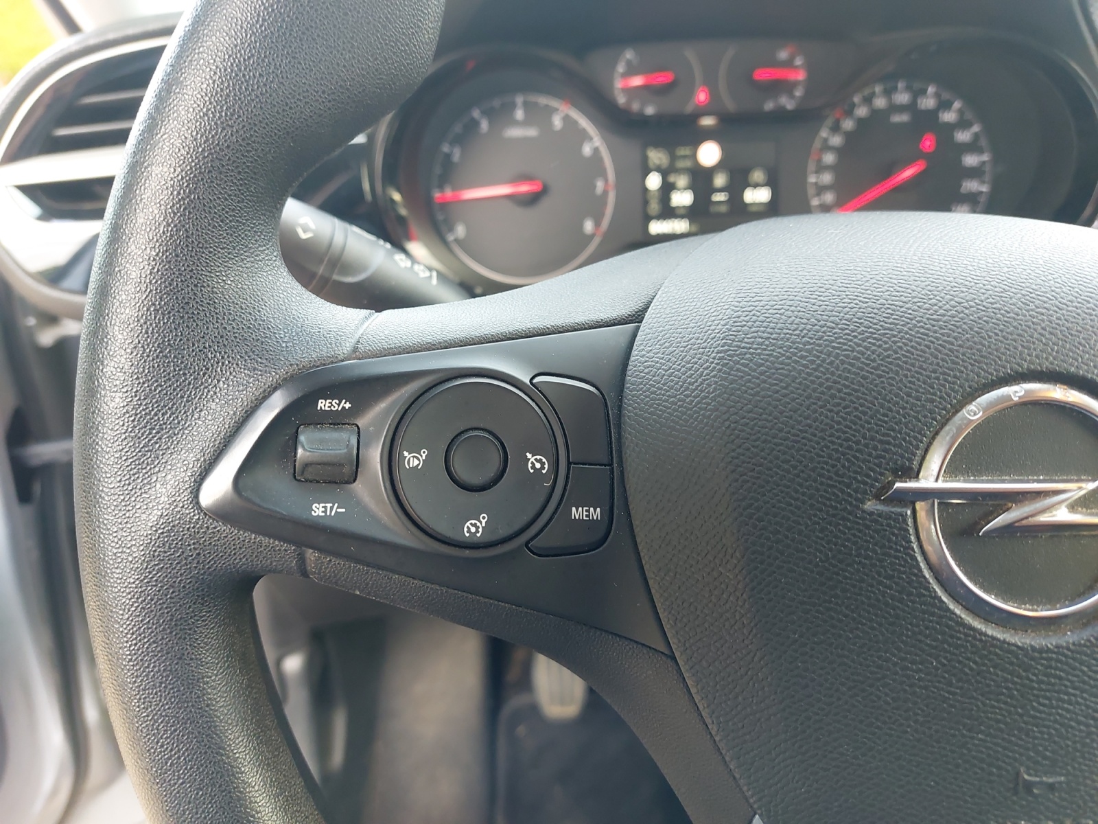 Opel Corsa 18