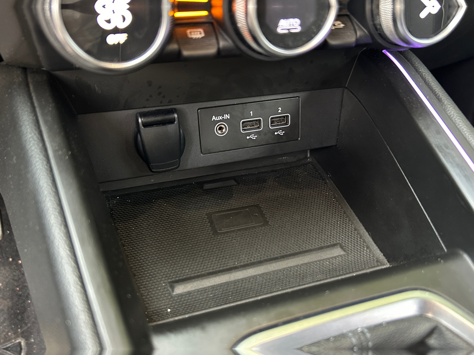 Renault Clio 27