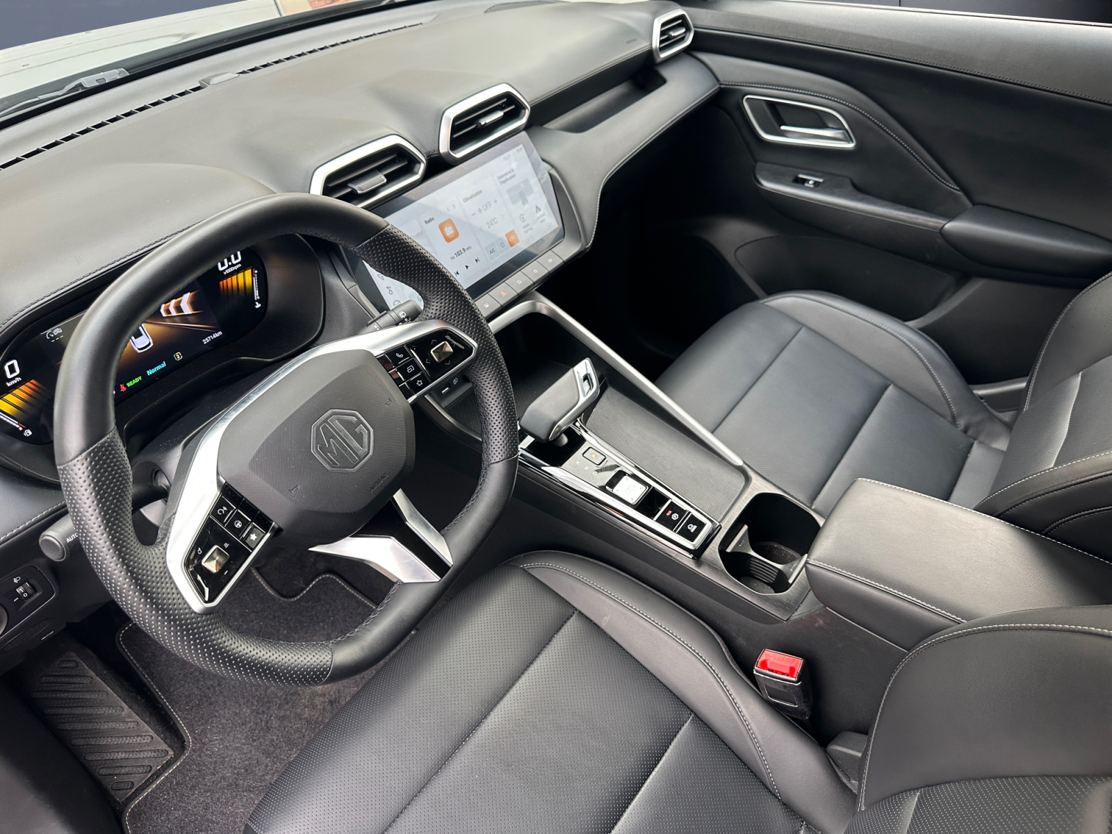 Mg Zs 8
