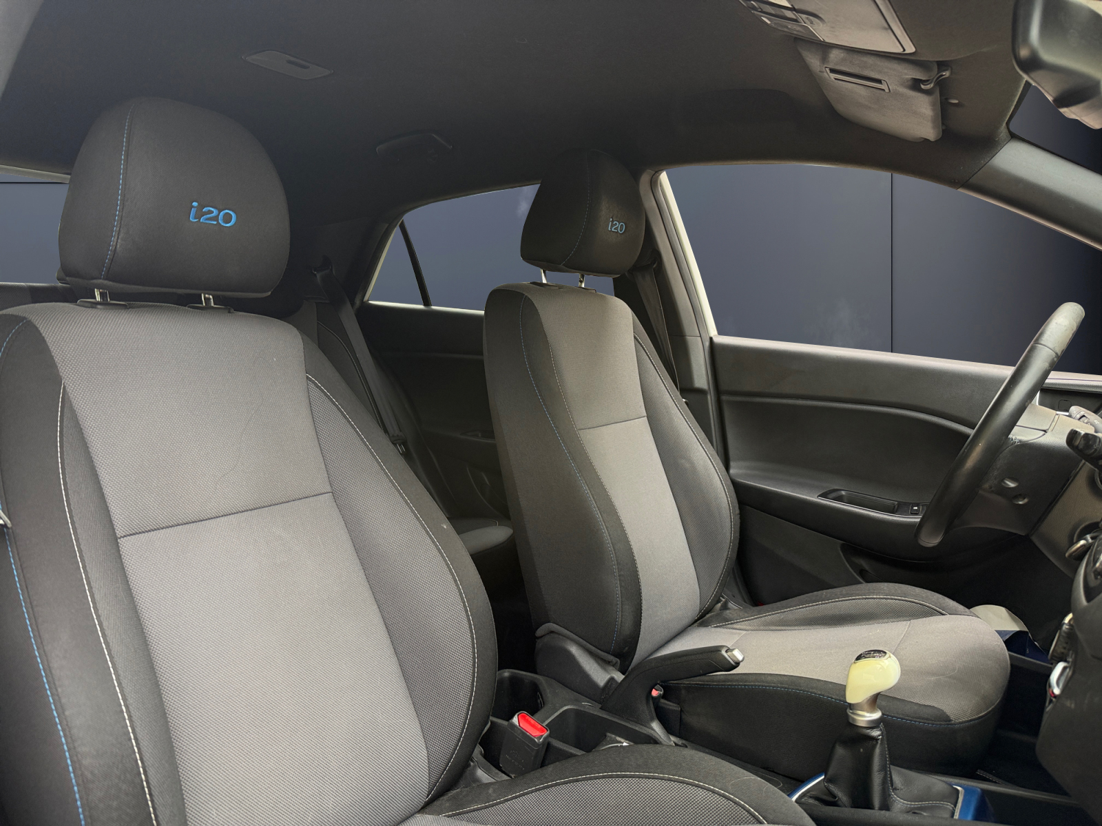 Hyundai I20 12