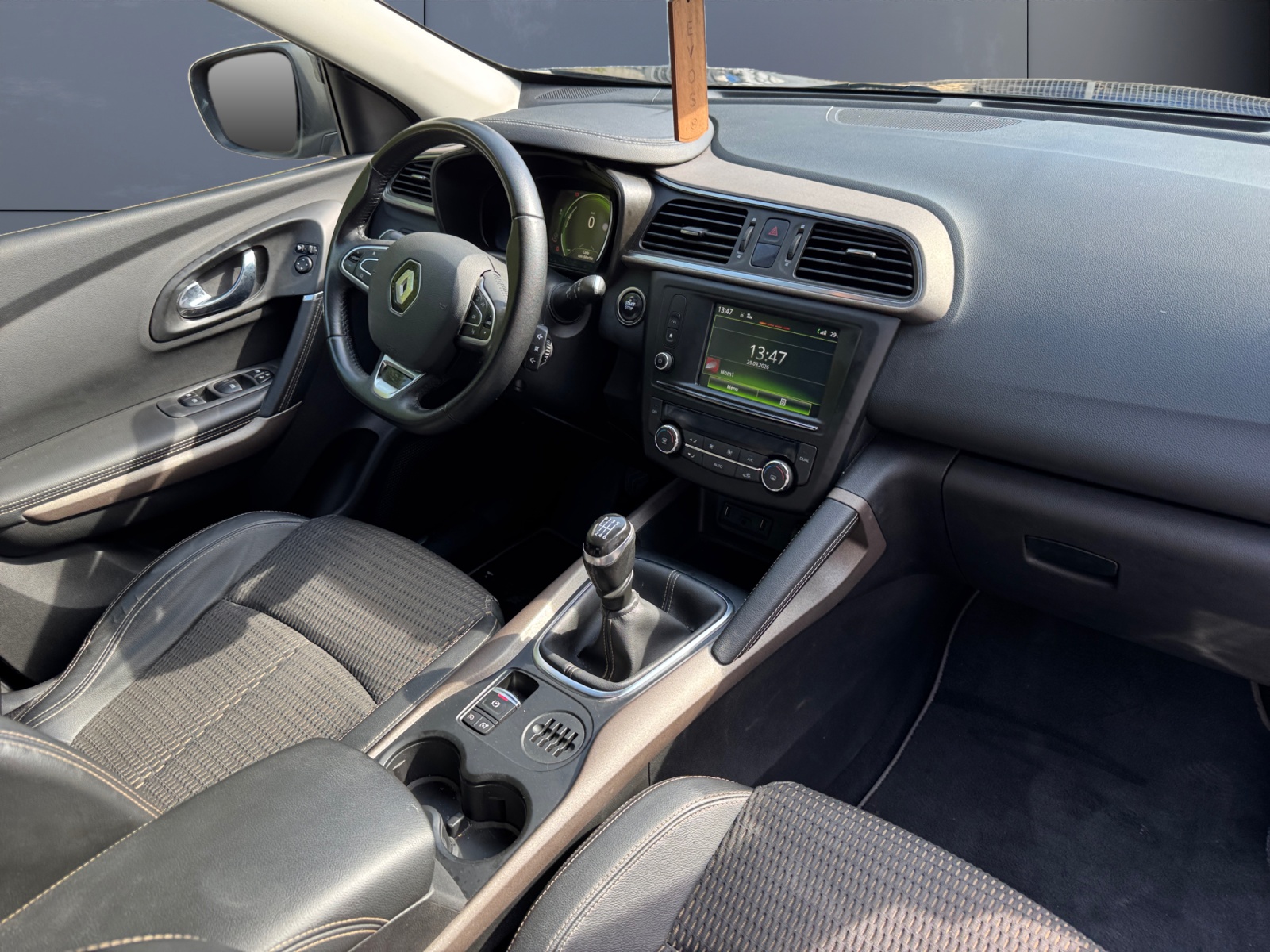 Renault Kadjar 12