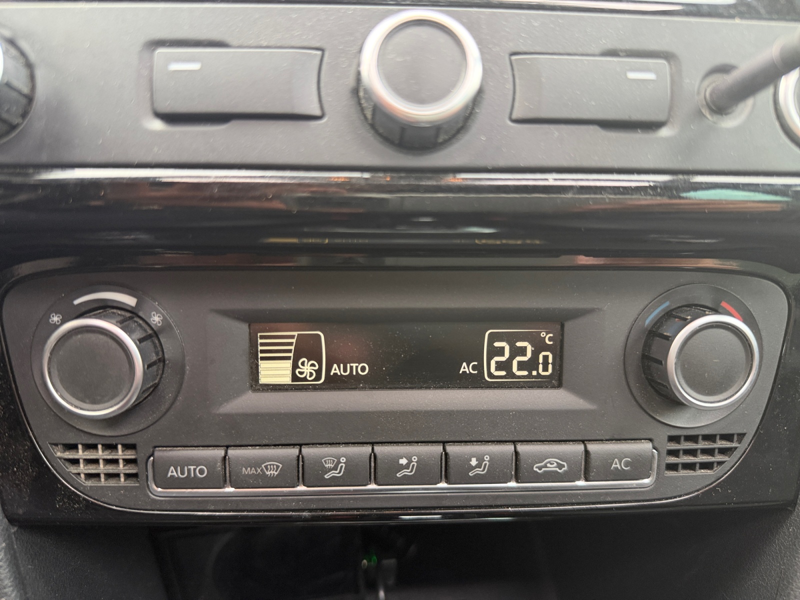 Volkswagen Polo 22