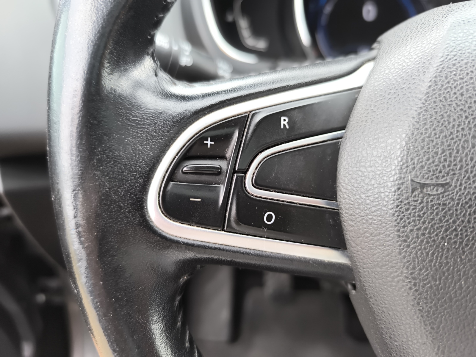Renault Grand Scenic 27
