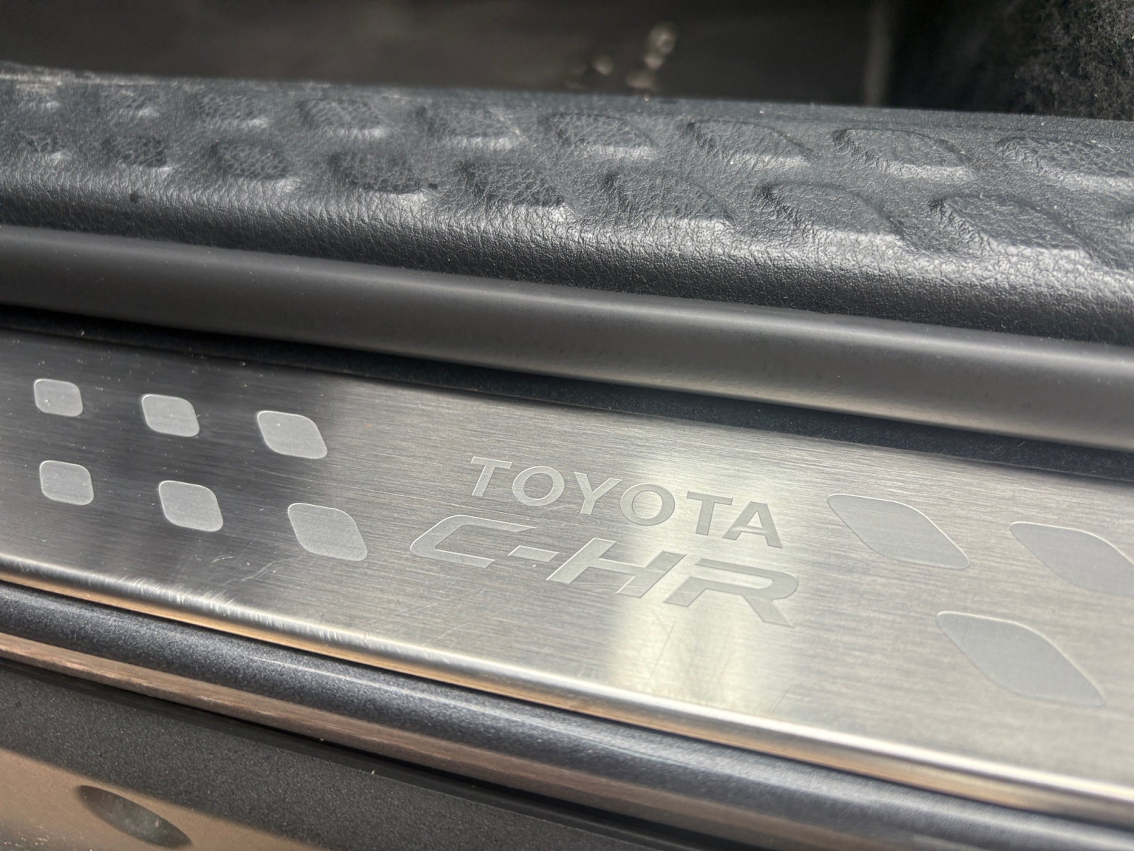 Toyota C-Hr 26