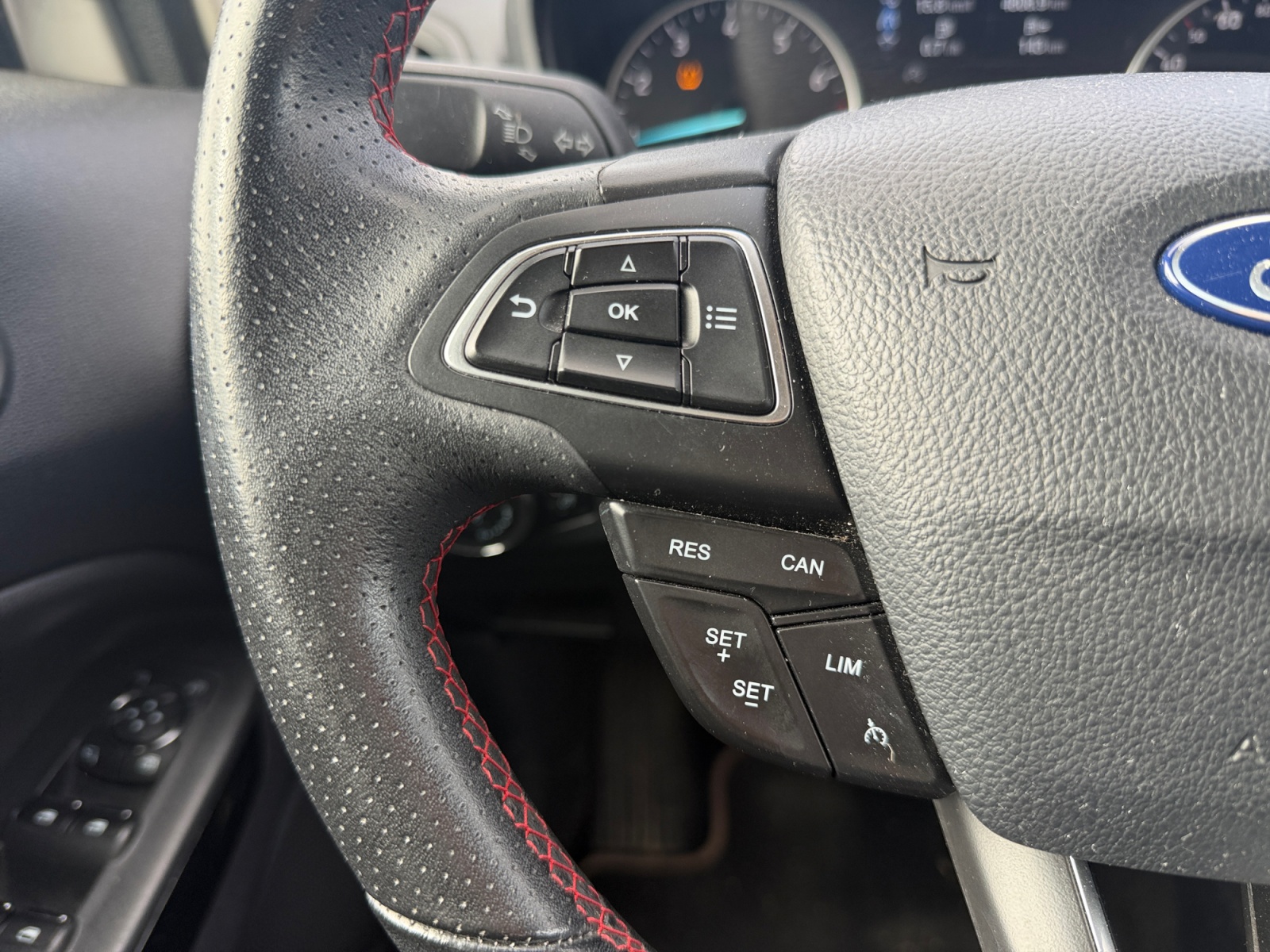 Ford Ecosport 18