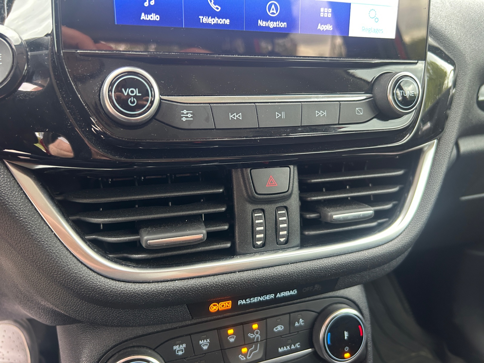 Ford Fiesta 27