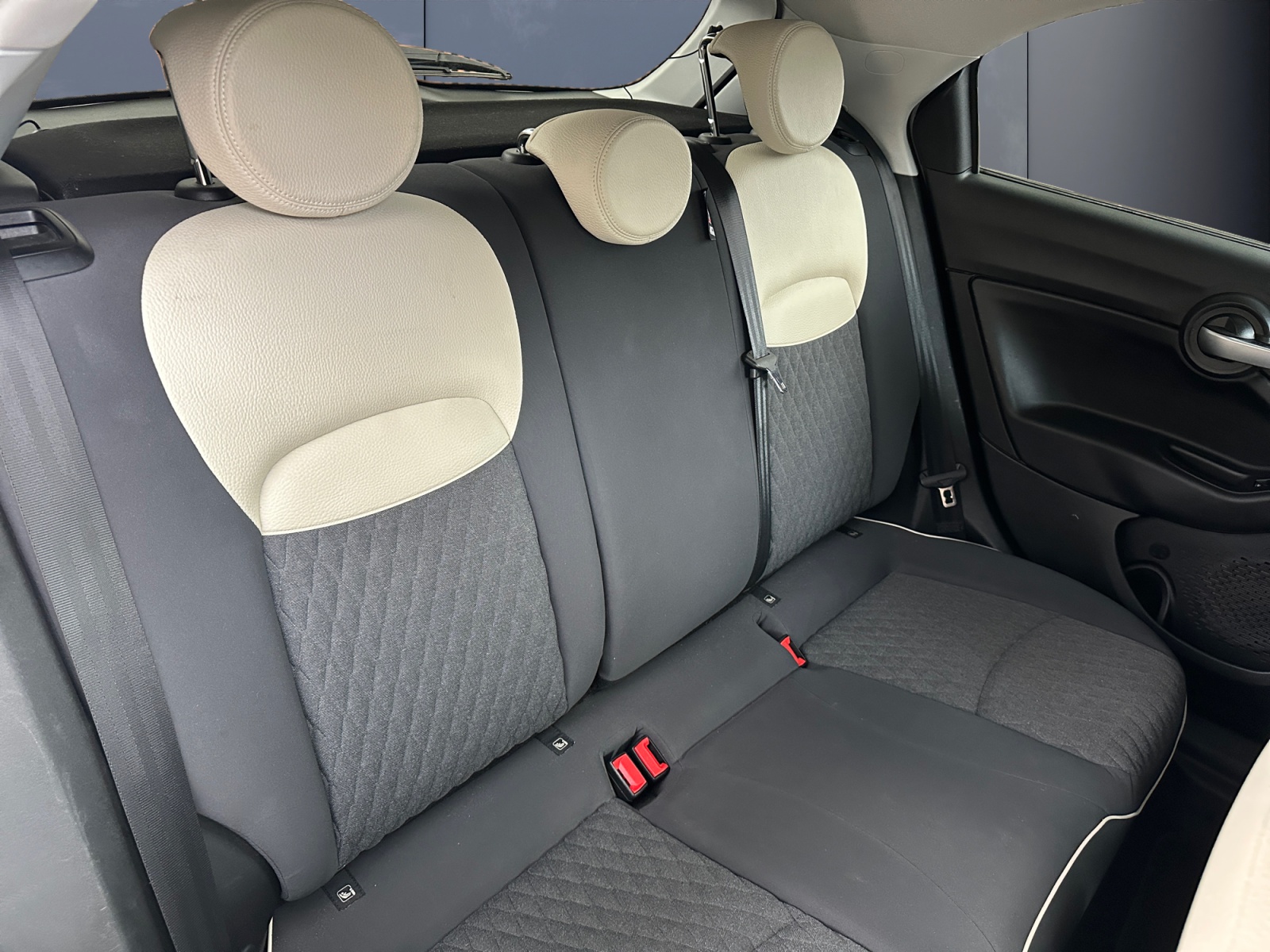 Fiat 500X 11