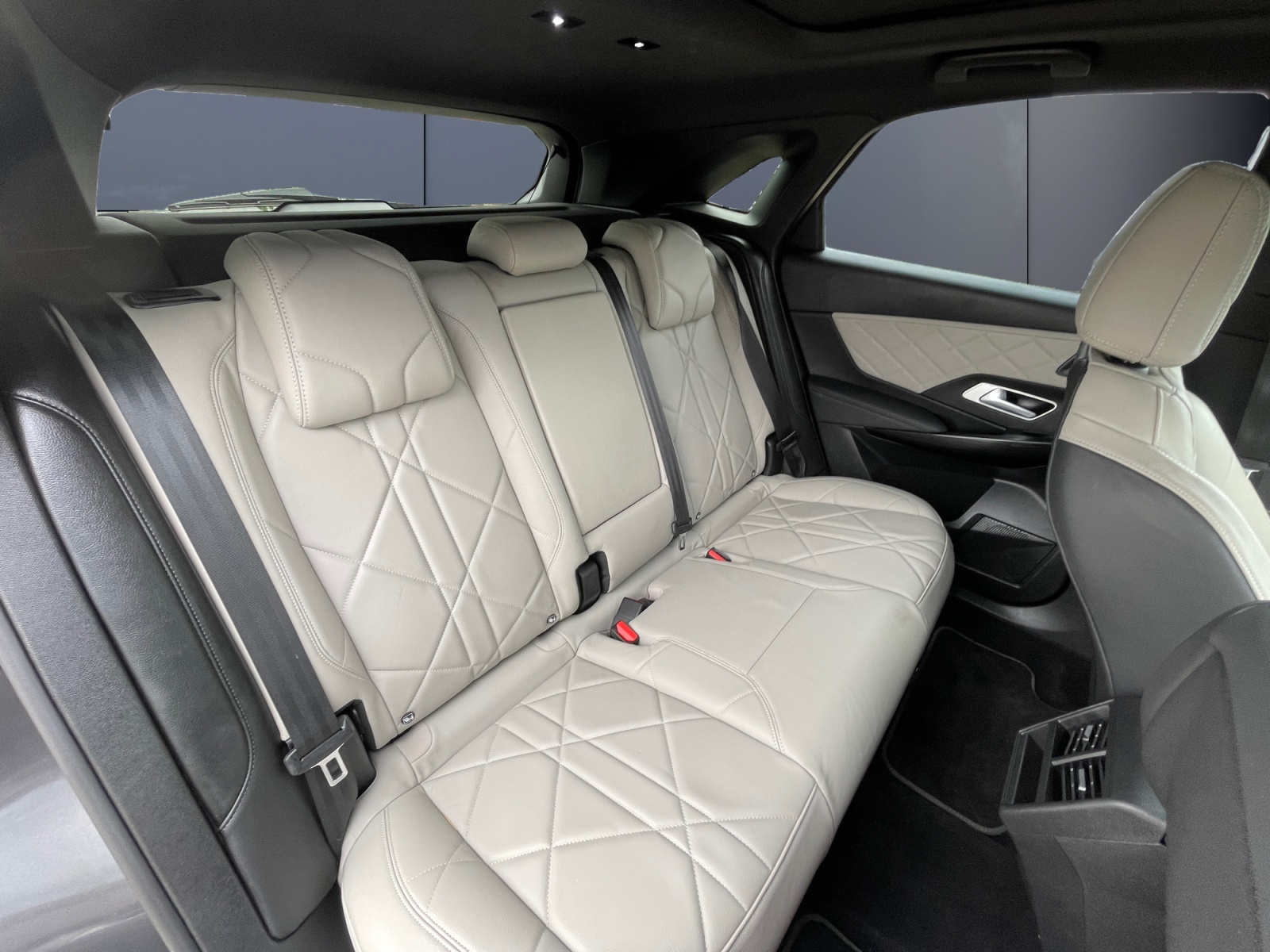 Ds Automobiles Ds 7 11