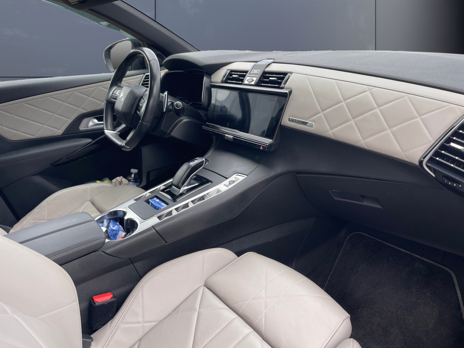 Ds Automobiles Ds 7 12