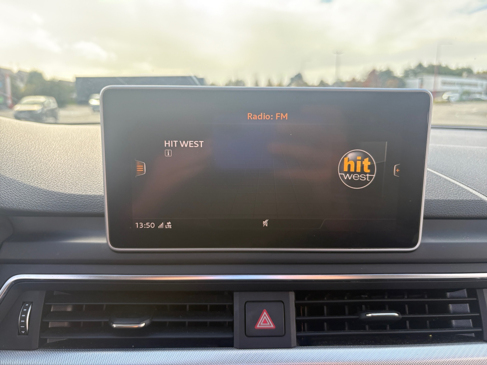Audi A4 24