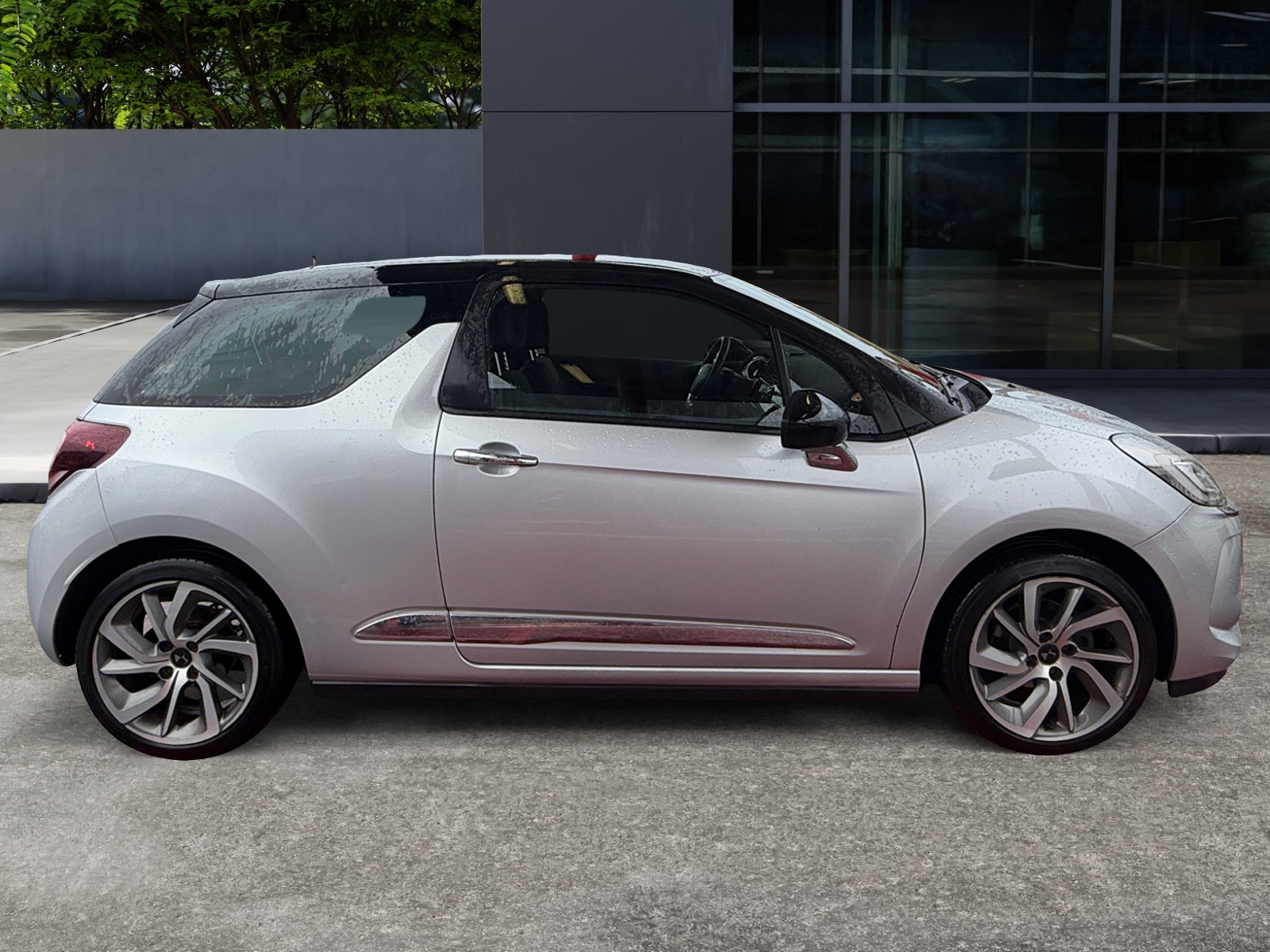 Ds Automobiles Ds3 5
