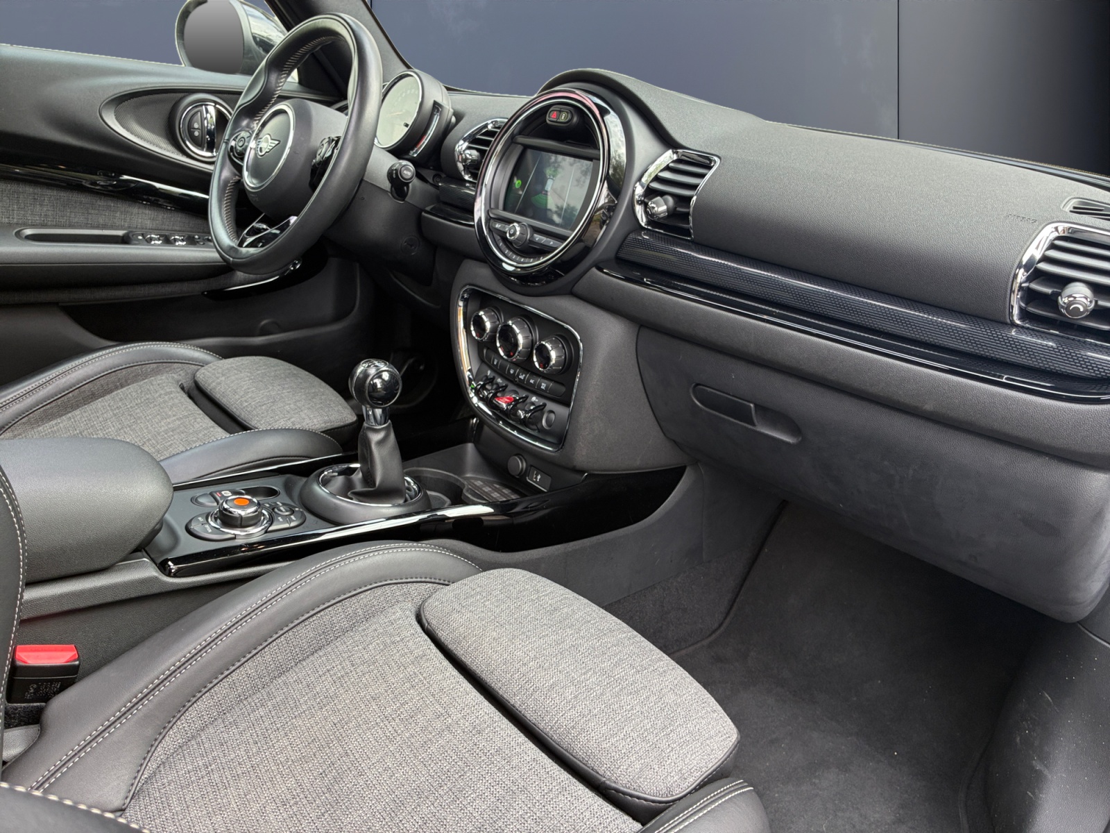 Mini Clubman 12