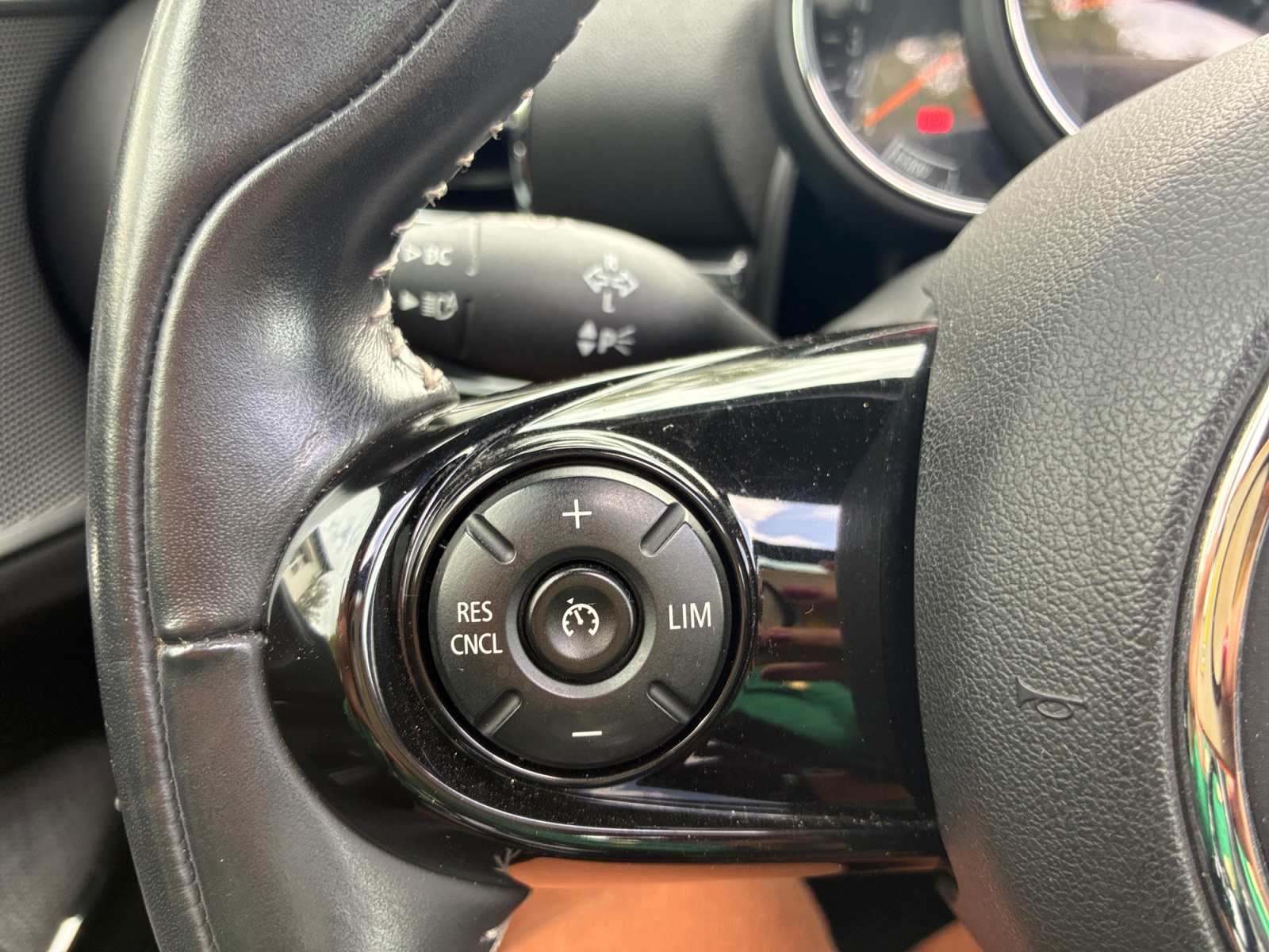 Mini Clubman 27