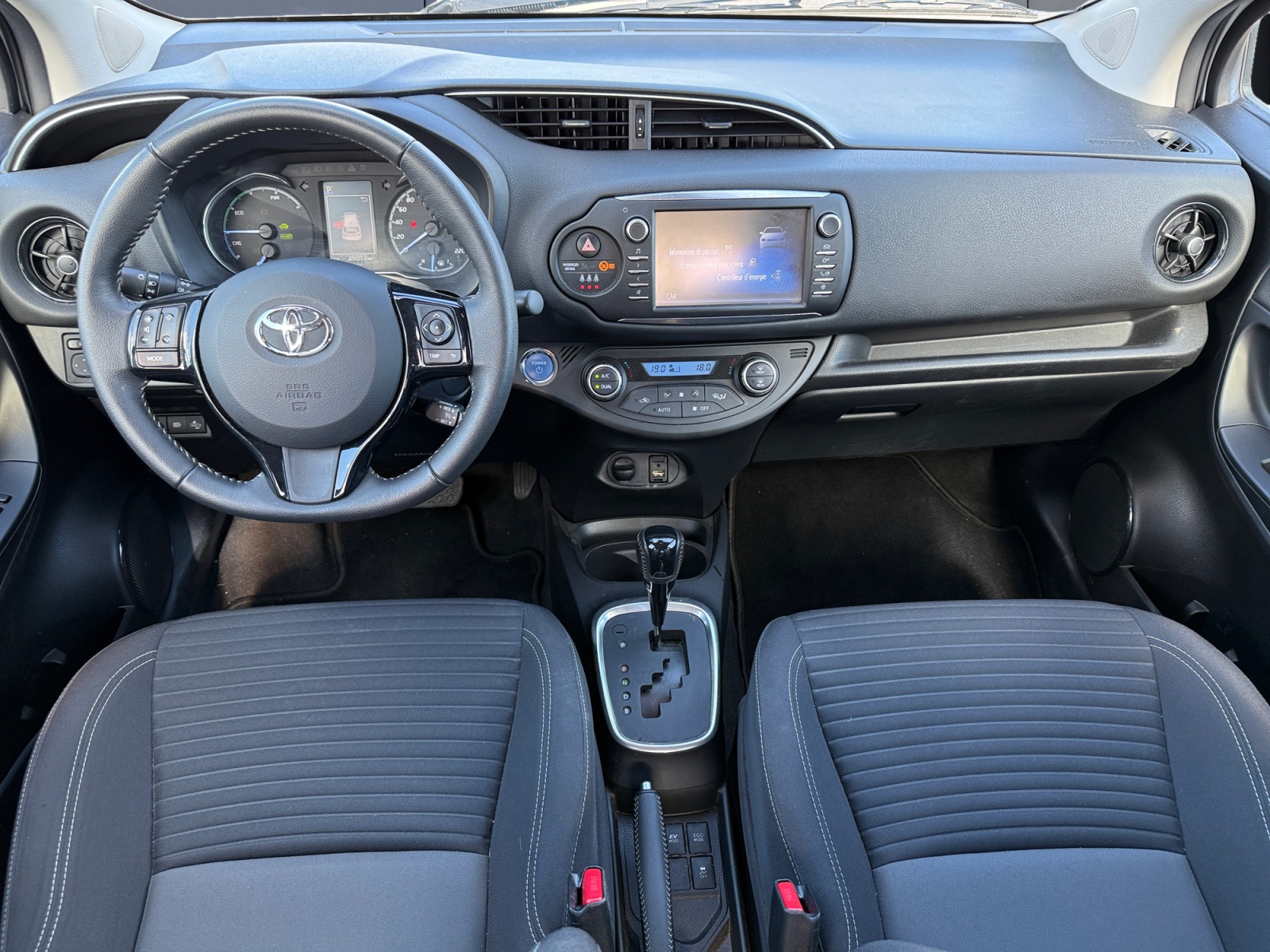Toyota Yaris 14
