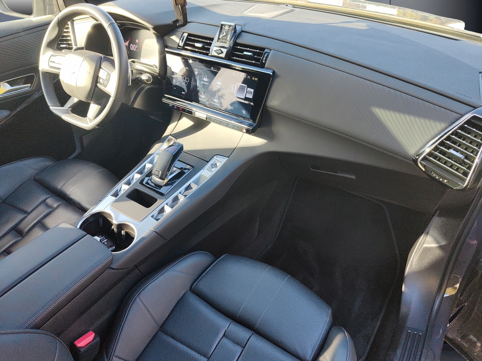 Ds Automobiles Ds 7 12