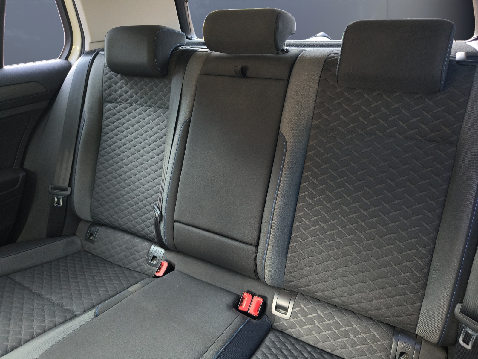 Volkswagen Golf 10