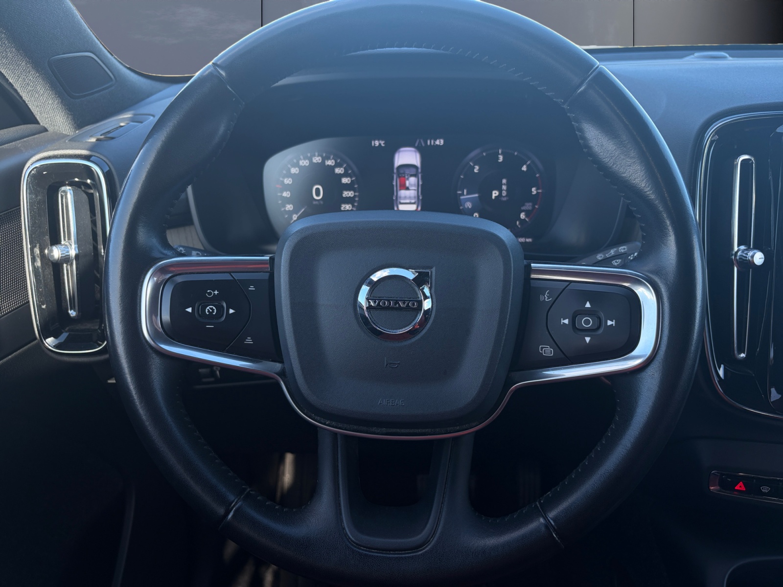 Volvo Xc40 15