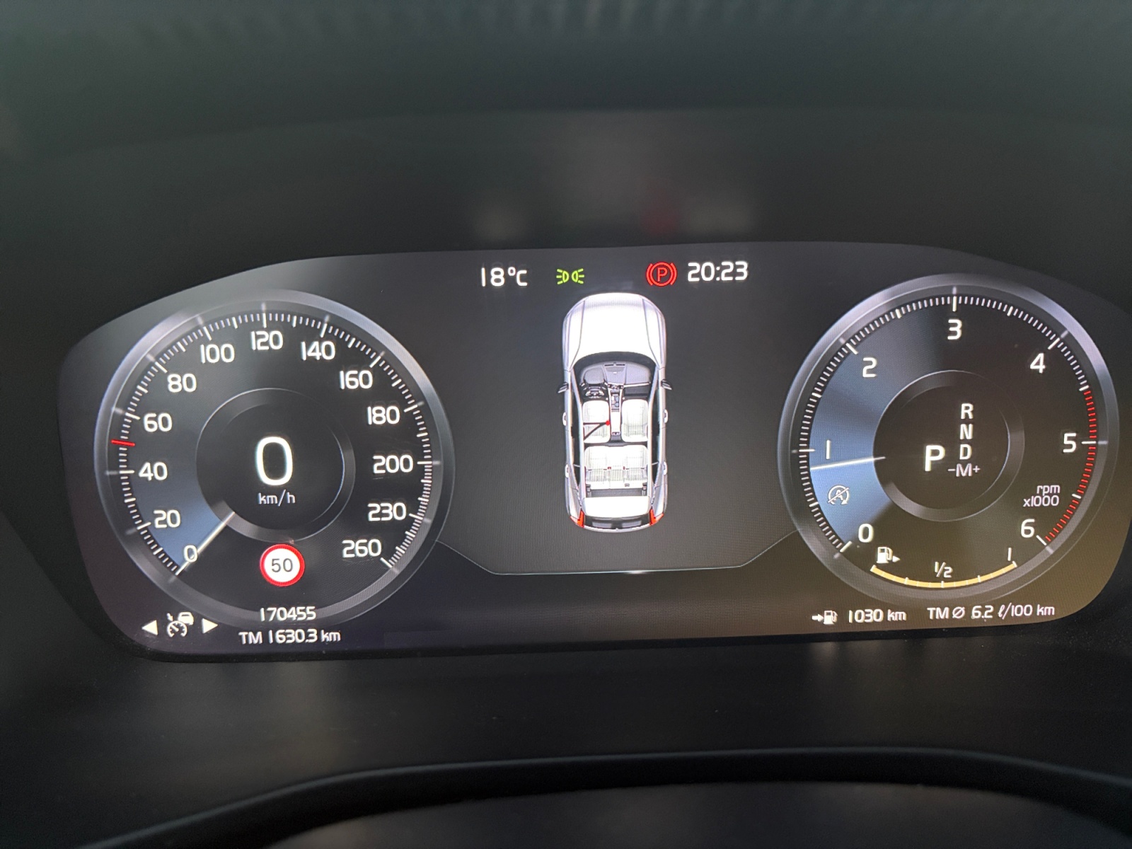 Volvo Xc40 16