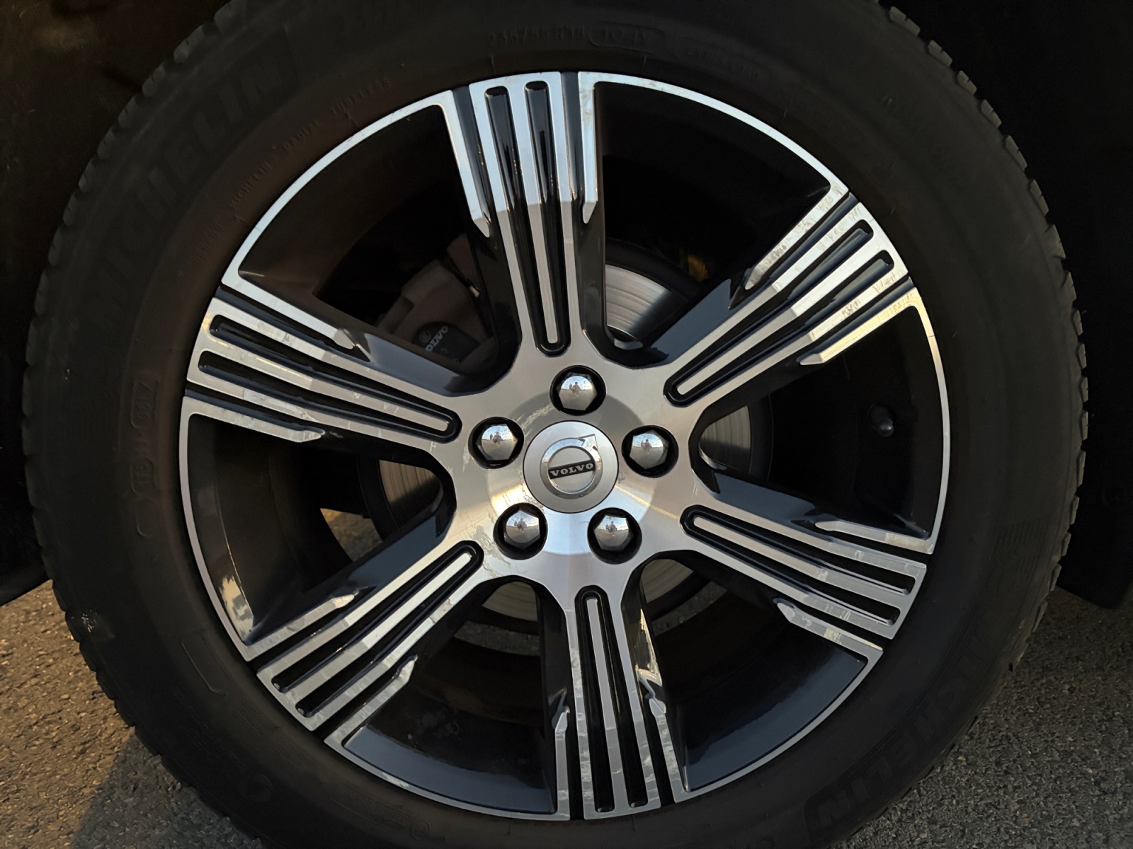 Volvo Xc40 43