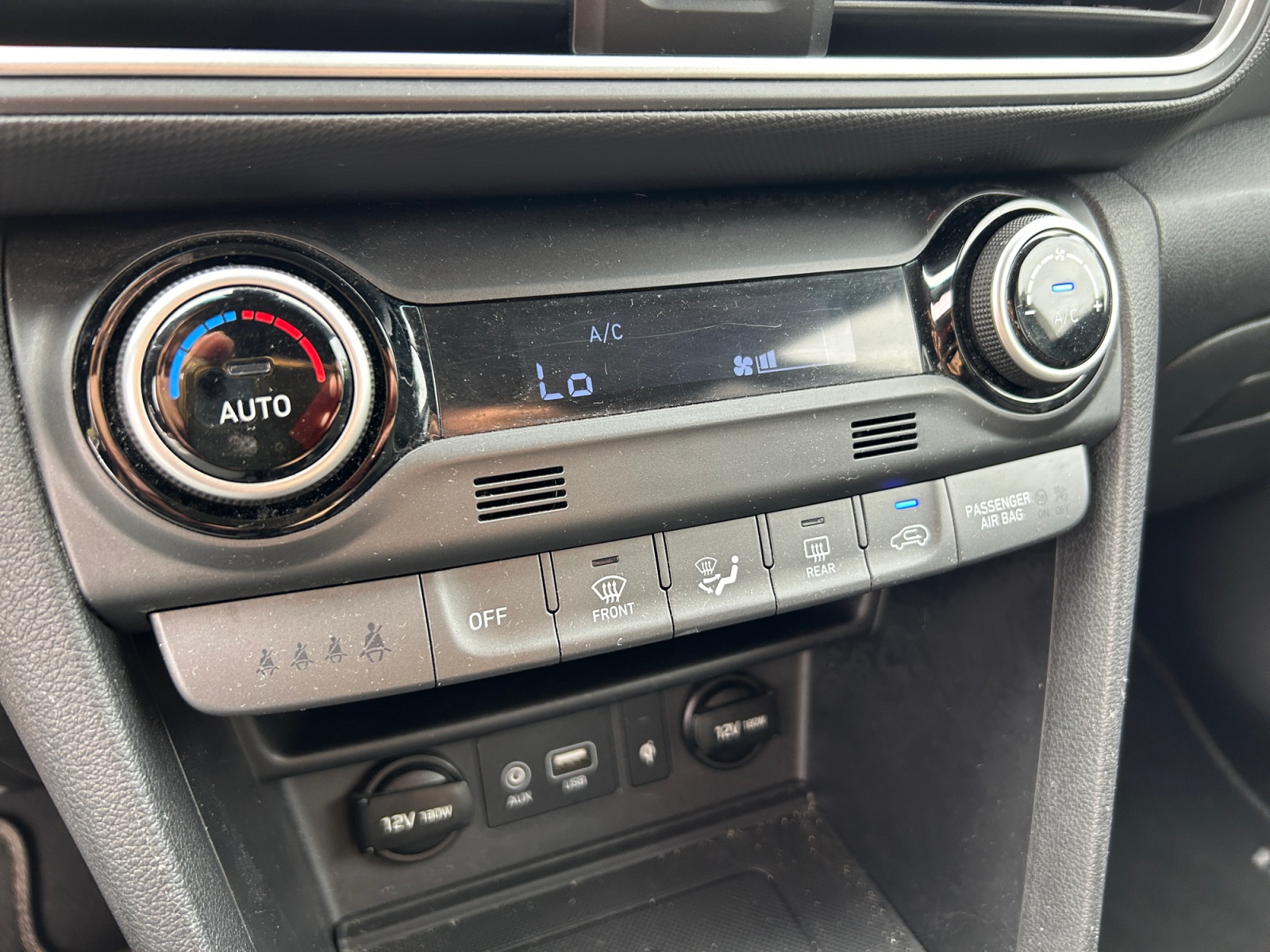 Hyundai Kona 26