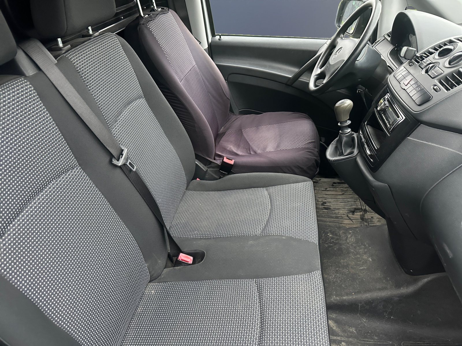 Mercedes-Benz Vito Vu 12