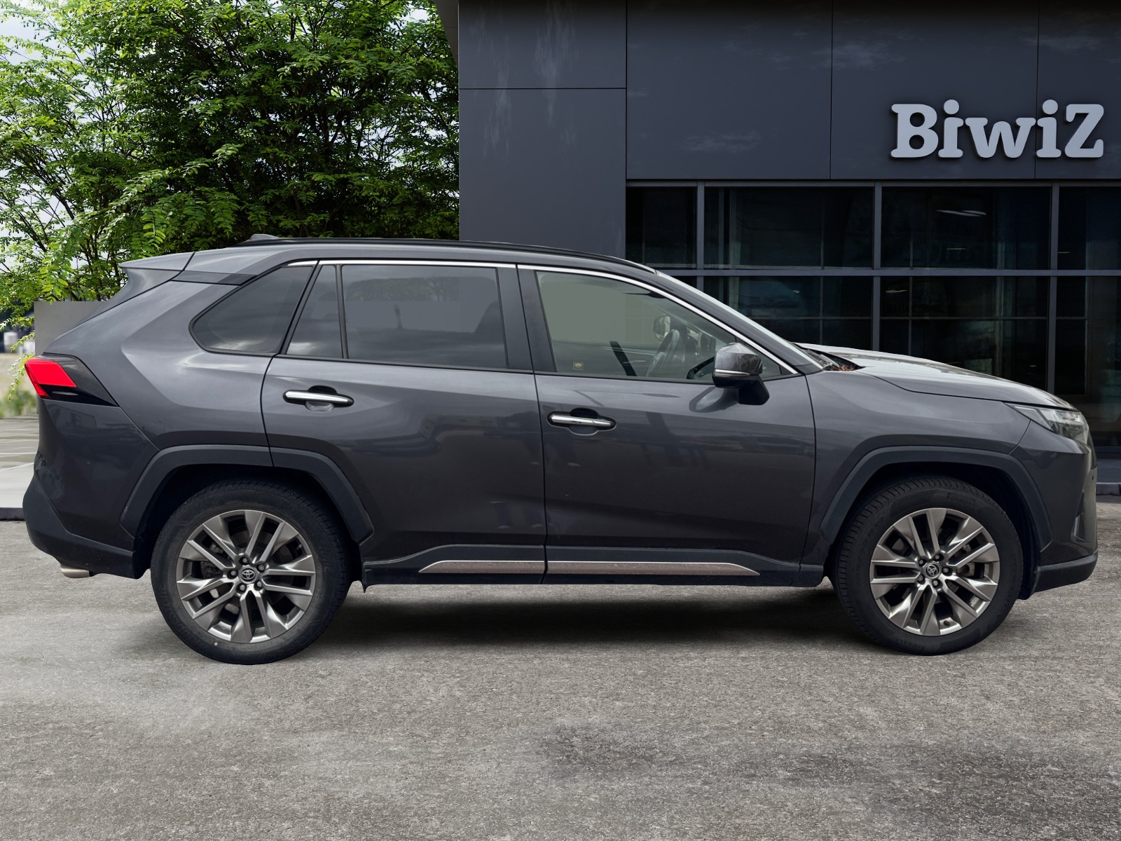 Toyota Rav-4 5