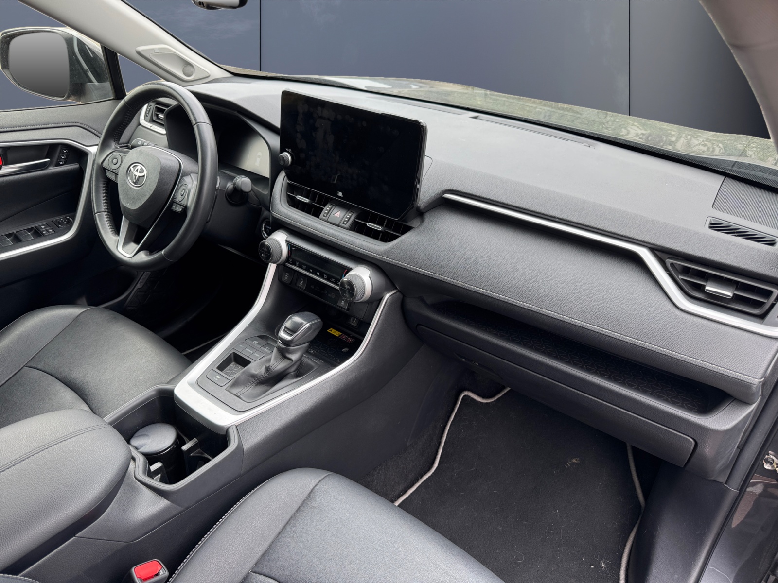 Toyota Rav-4 12