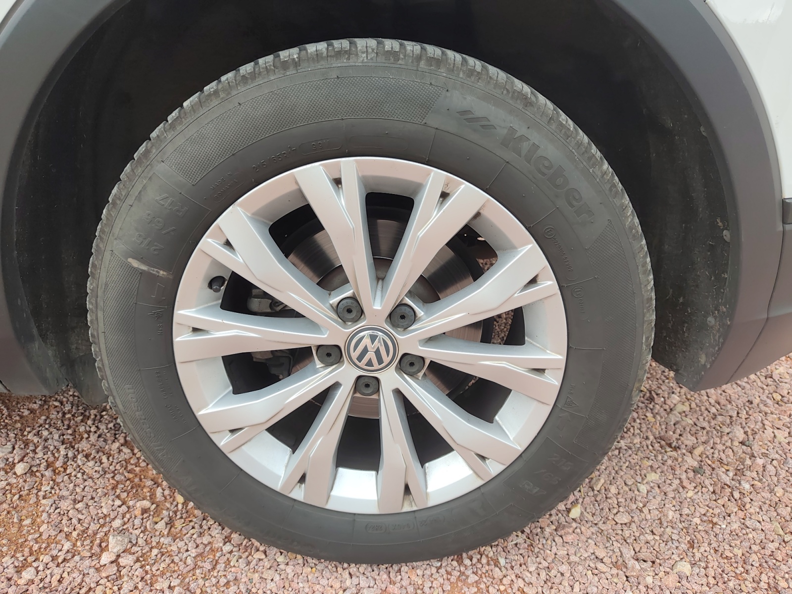 Volkswagen Tiguan 29